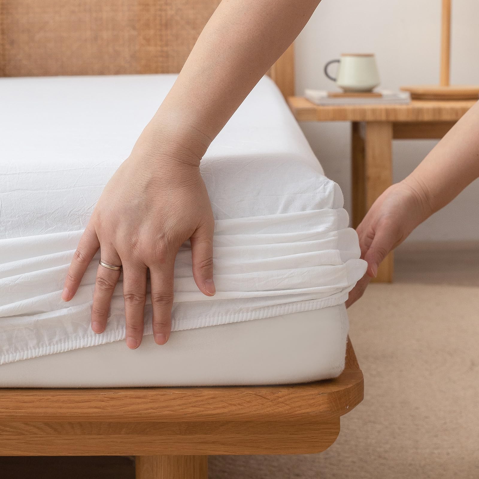 Bestouch Fitted Sheet Only 100% Washed Cotton Linen Feel Easily Fits Deep Pockets Up To 17 Inch Solid Bright White King