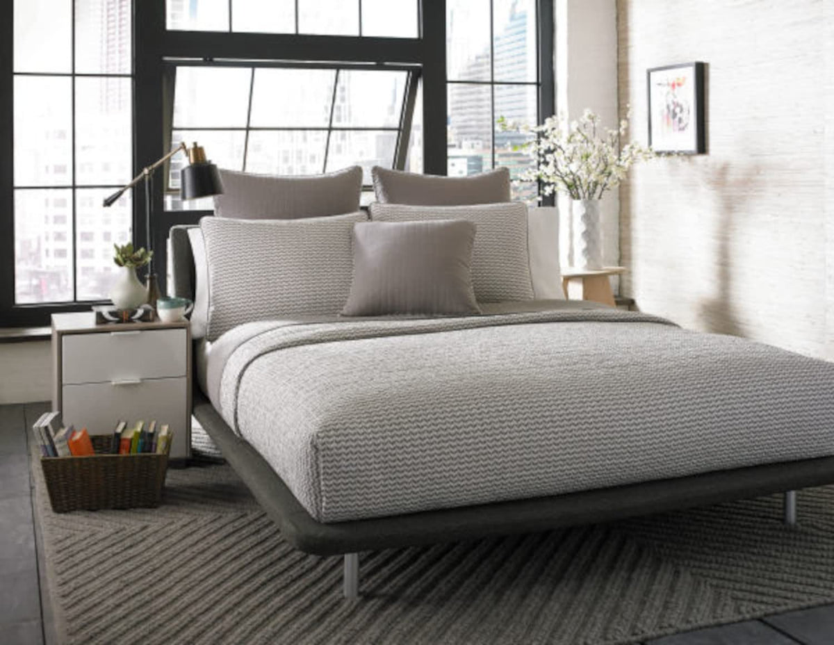 City Scene - King Quilt Set, Reversible Cotton Bedding With Matching Shams, All Season Home Decor (Leaves Dark Grey, King)