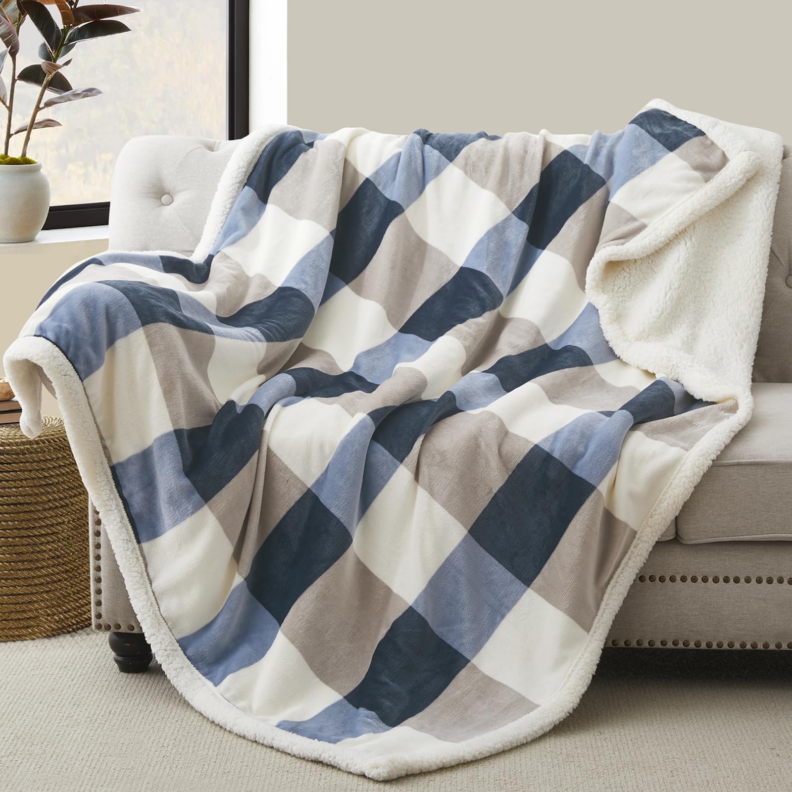 Gracelife Sherpa Throw Blanket, 50'*60', Plaid Warm Cozy Throw Blankets For Sofa, Couch, Bed, Reversible Throws Fluffy Plush F