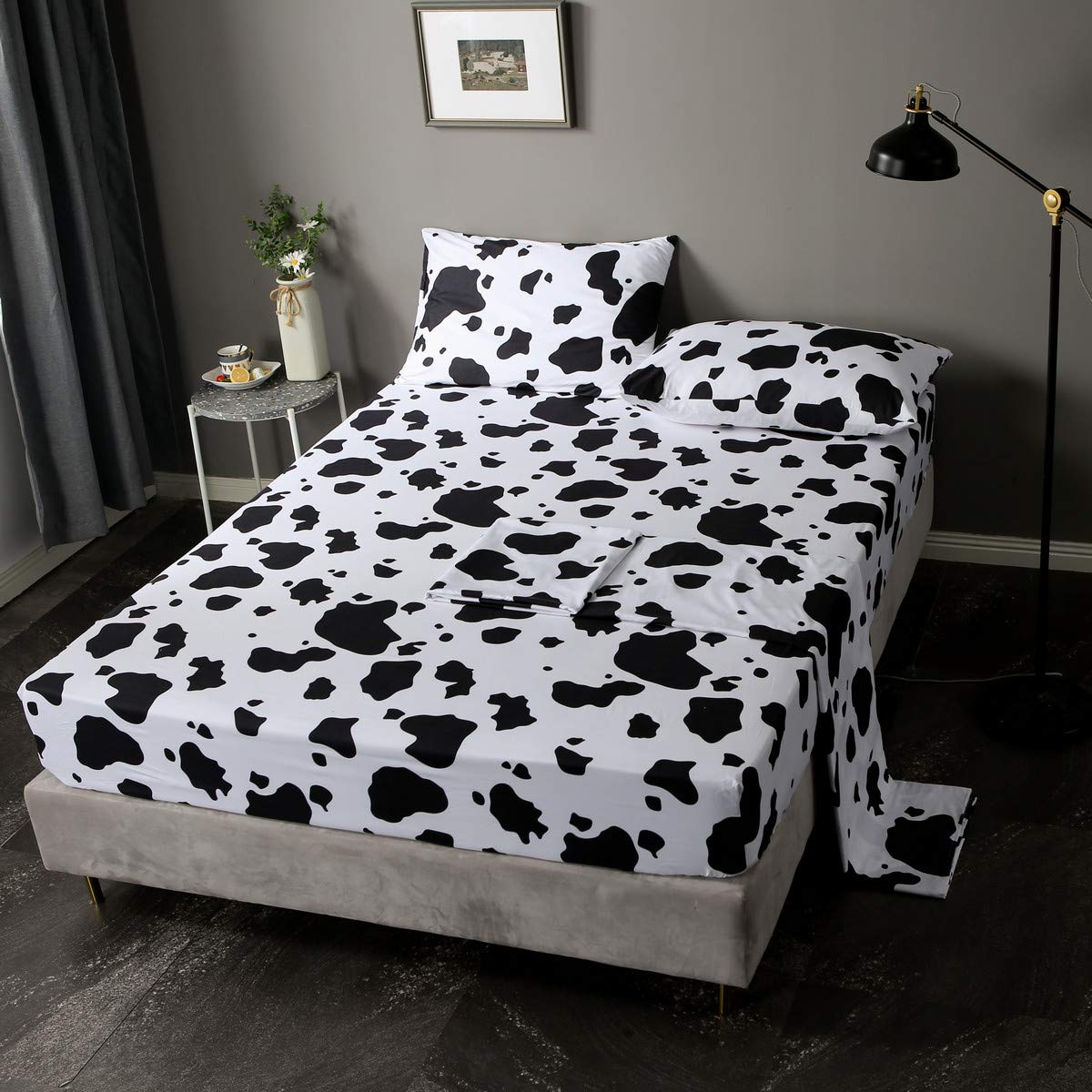 Kids Cute Cow Bed Sheet Set With 2 Pillowcase 1 Fitted Sheet 1 Flat Sheet Queen Size Children Cartoon Milk Cow Animal Bedding Se