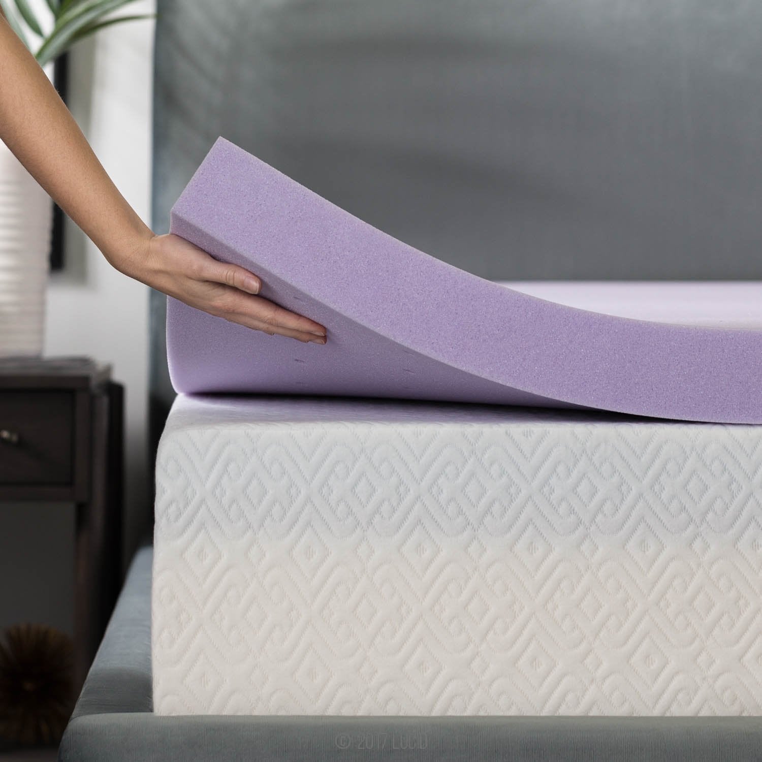 Lucid 3 Inch Lavender Infused Memory Foam Mattress Topper - Ventilated Design - Cal King Size