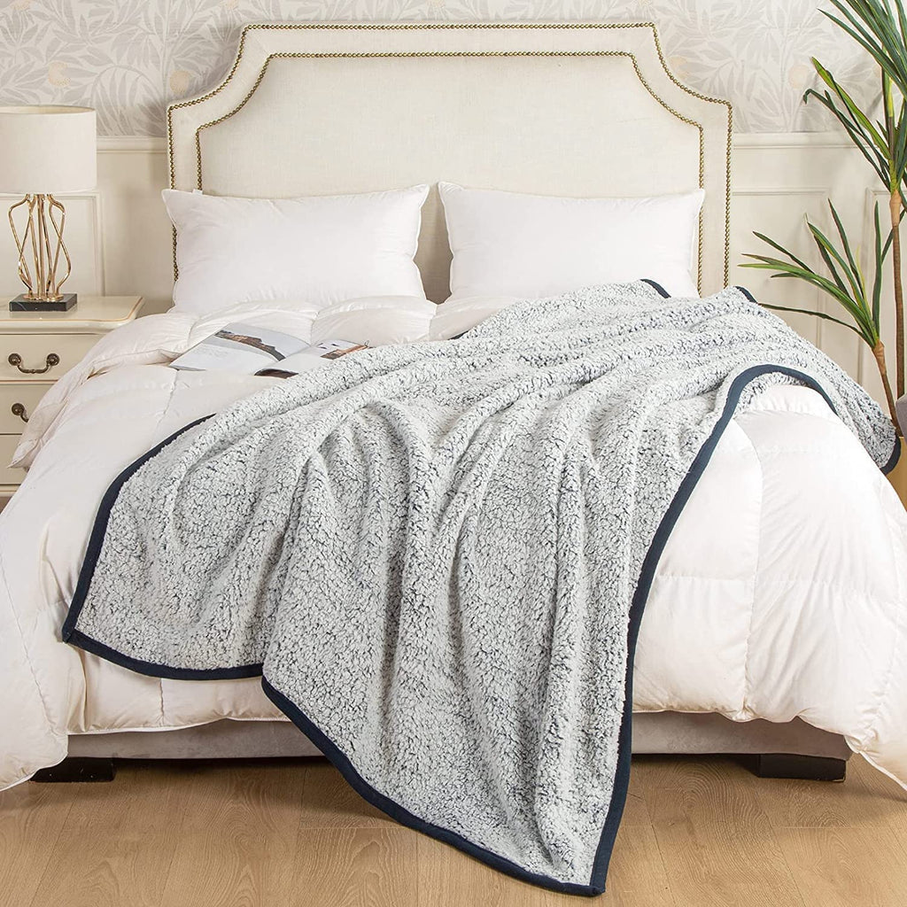 Emme Fleece Throw Blankets Sherpa Blanket Ultra Soft Plush Blankets For Couch, Fuzzy Full Size Blanket Microfiber Cozy Blanket F
