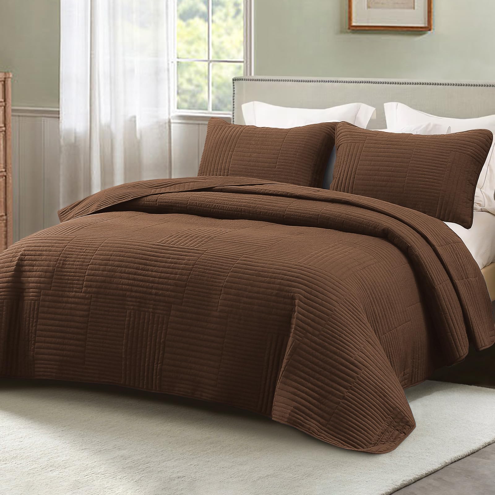 Whale Flotilla Ultra Soft Queen Quilt Bedding Set, Lightweight Fall Brown Quilts Bedspreads Full Size, Ultrasonic Geometric Cove
