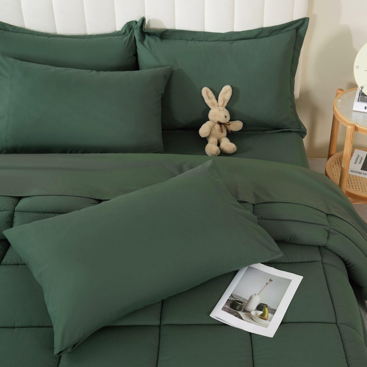 DOWNCOOL Queen Comforter Set, 7Pcs Bedding Sets Queen Sage Green, All Season Down Alternative Bed in a Bag Queen with Comforter,