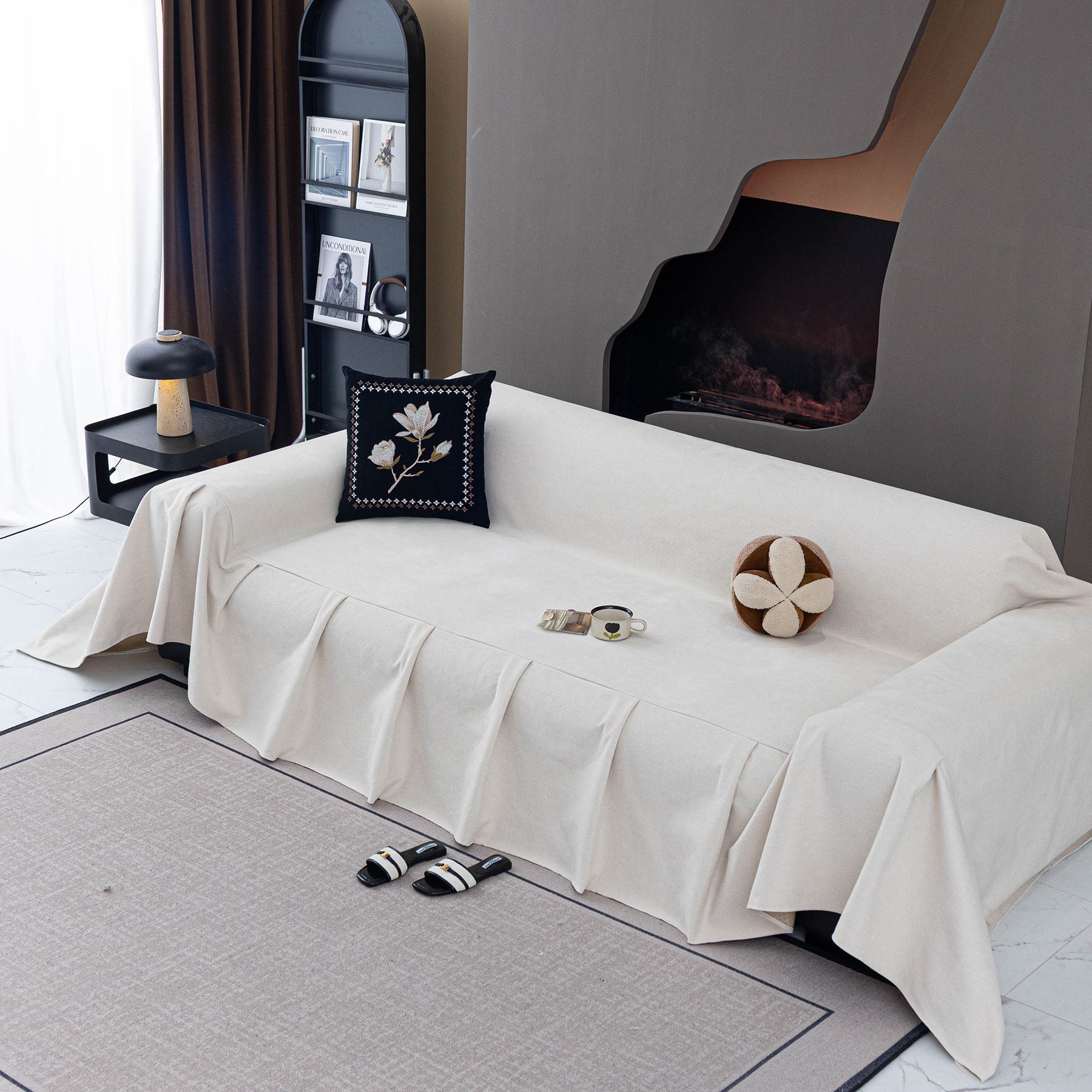 Waterproof Couch Cover Throw, Non Slip Furniture Protector for Leather & Fabric Sofa