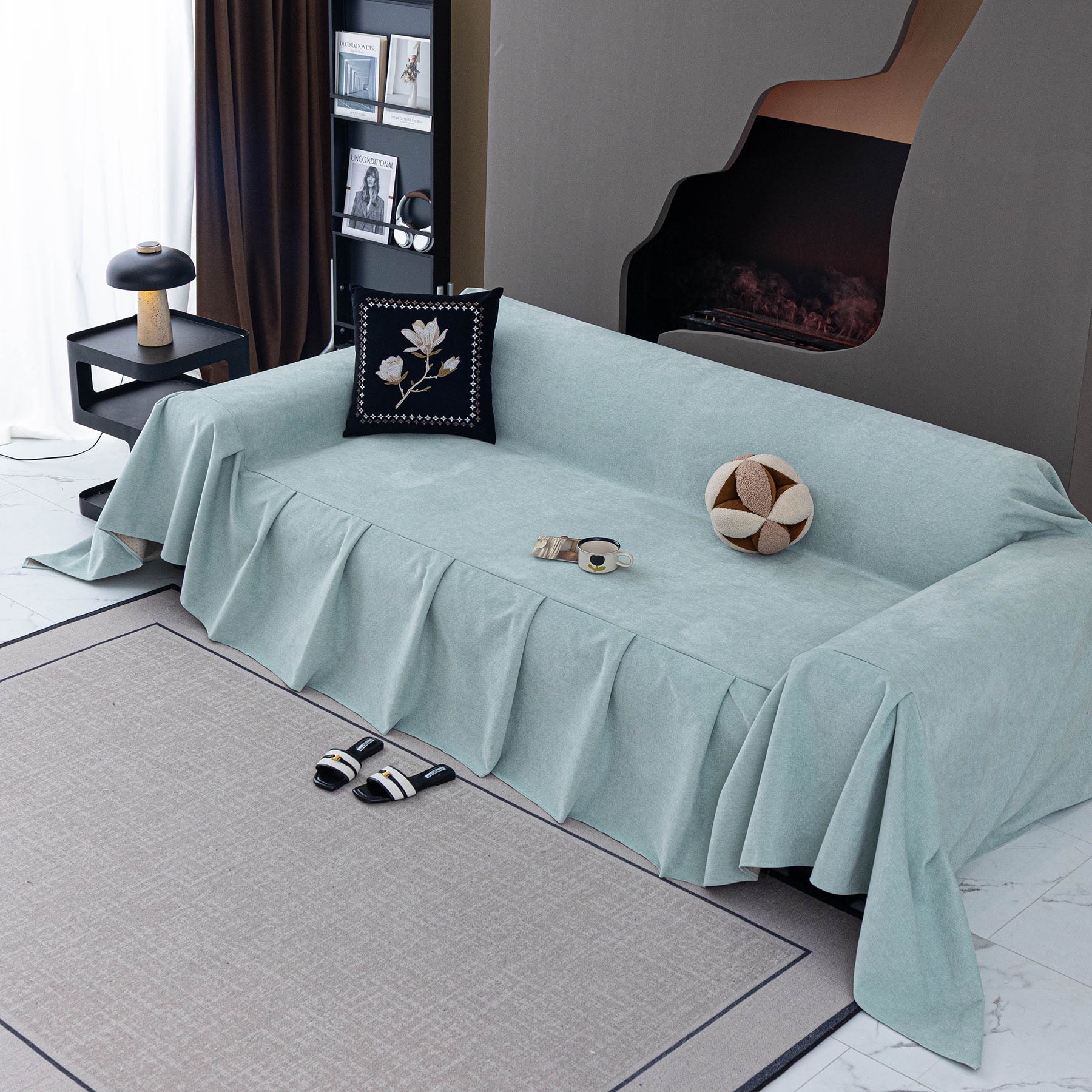 Waterproof Couch Cover Throw, Non Slip Furniture Protector for Leather & Fabric Sofa