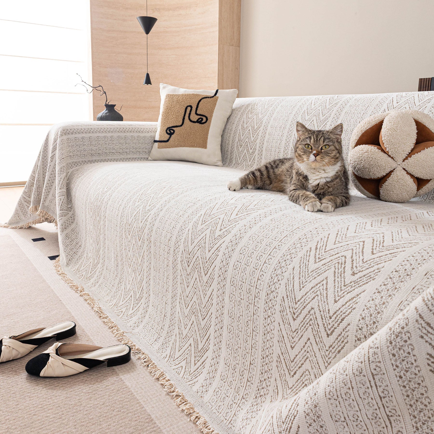 Decorative Slipcover for Pets, Kids, Boho Woven Couch Cover Throw Blanket with Tassel
