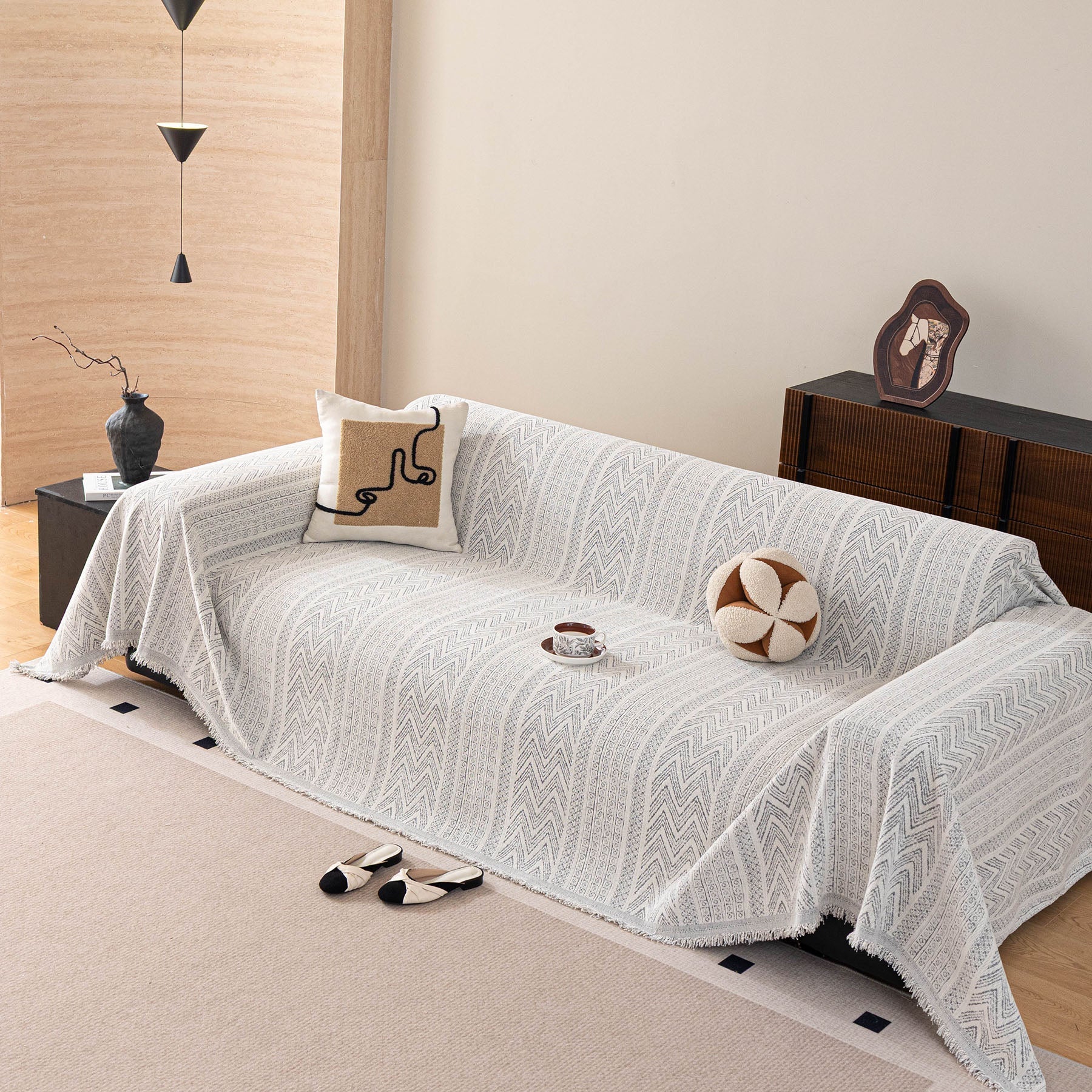 Decorative Slipcover for Pets, Kids, Boho Woven Couch Cover Throw Blanket with Tassel