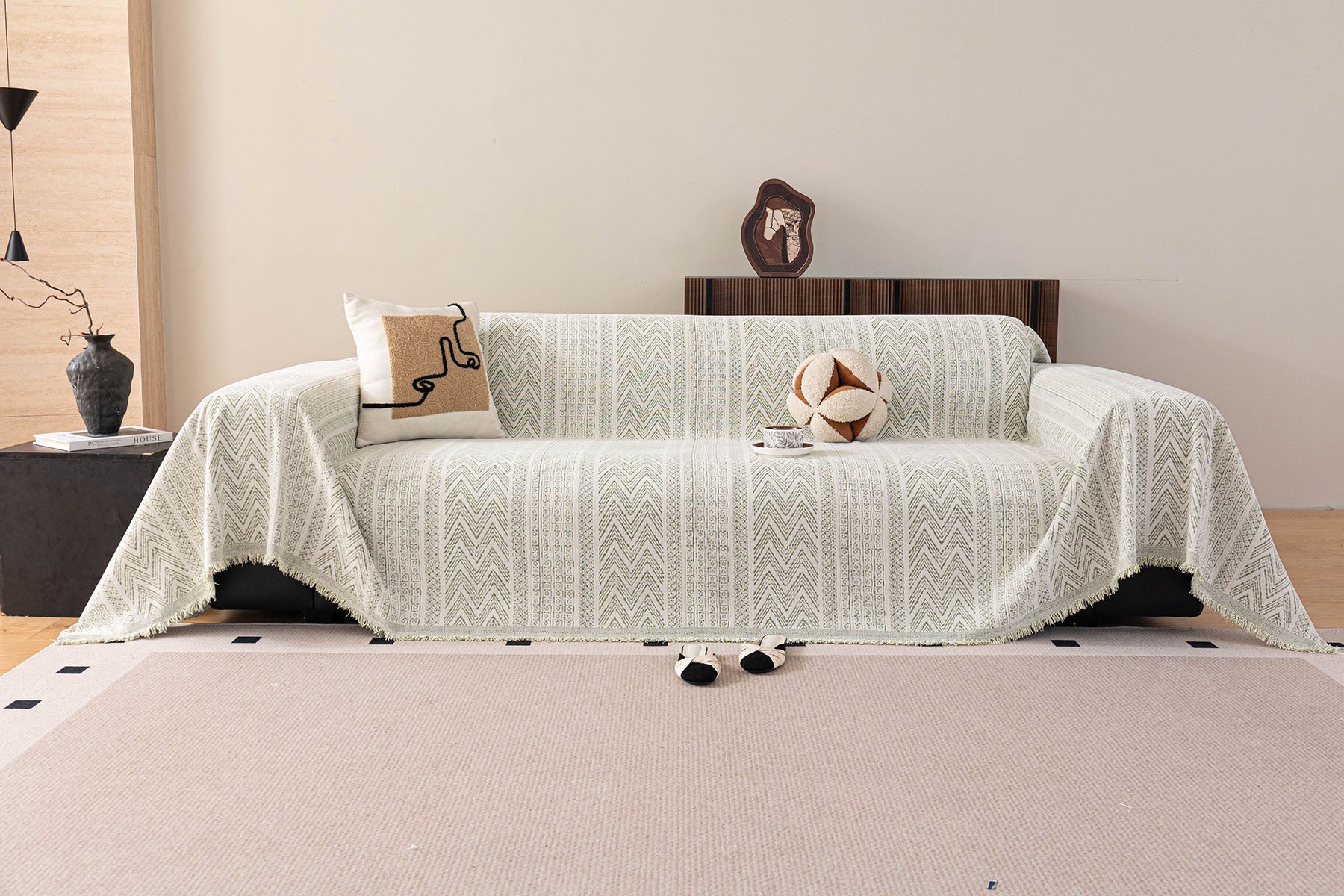 Decorative Slipcover for Pets, Kids, Boho Woven Couch Cover Throw Blanket with Tassel