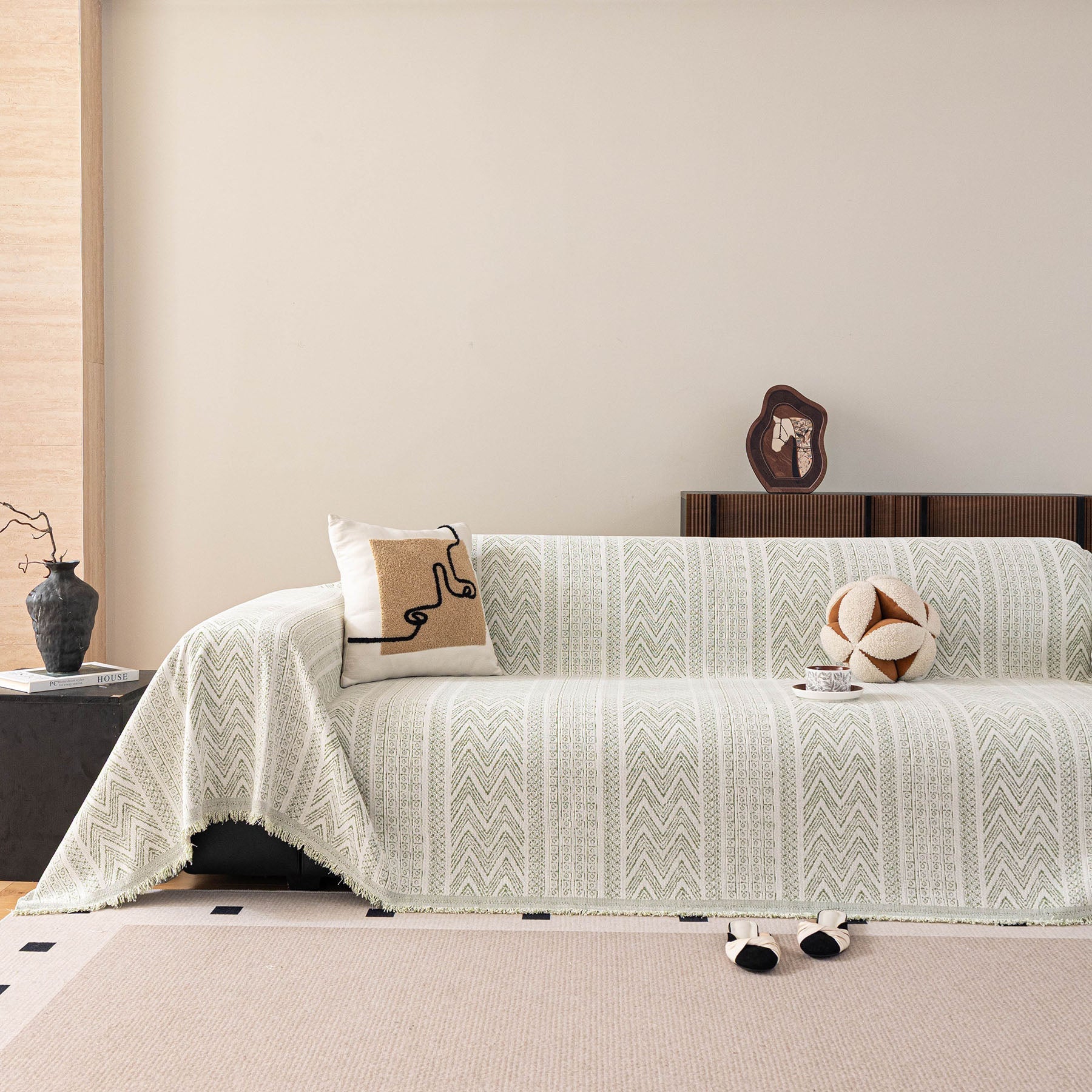 Decorative Slipcover for Pets, Kids, Boho Woven Couch Cover Throw Blanket with Tassel