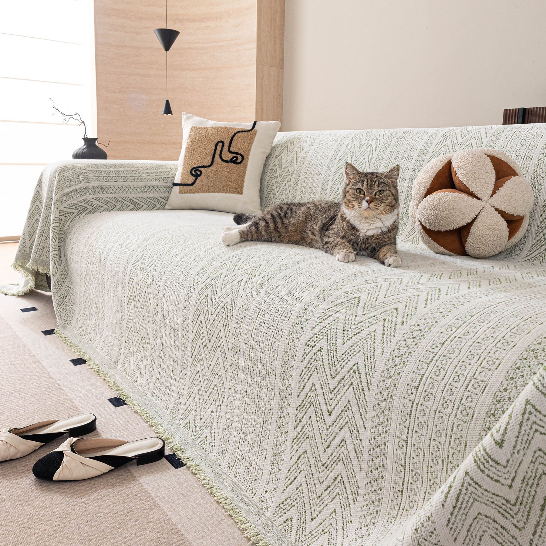 Decorative Slipcover for Pets, Kids, Boho Woven Couch Cover Throw Blanket with Tassel