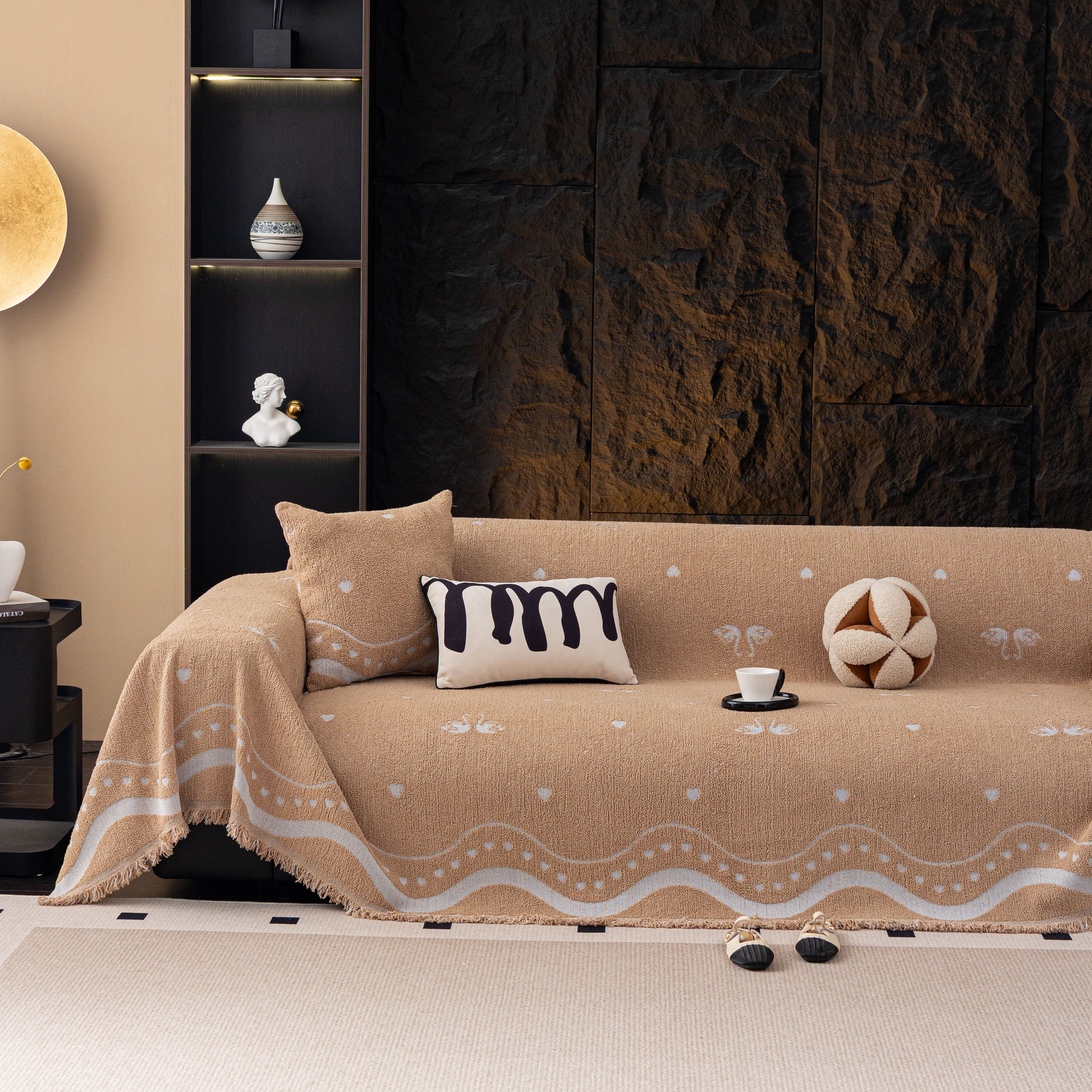 Luxurious Jacquard Couch Cover, Snag-Resistant Pet Friendly Couch Throw with Fringe