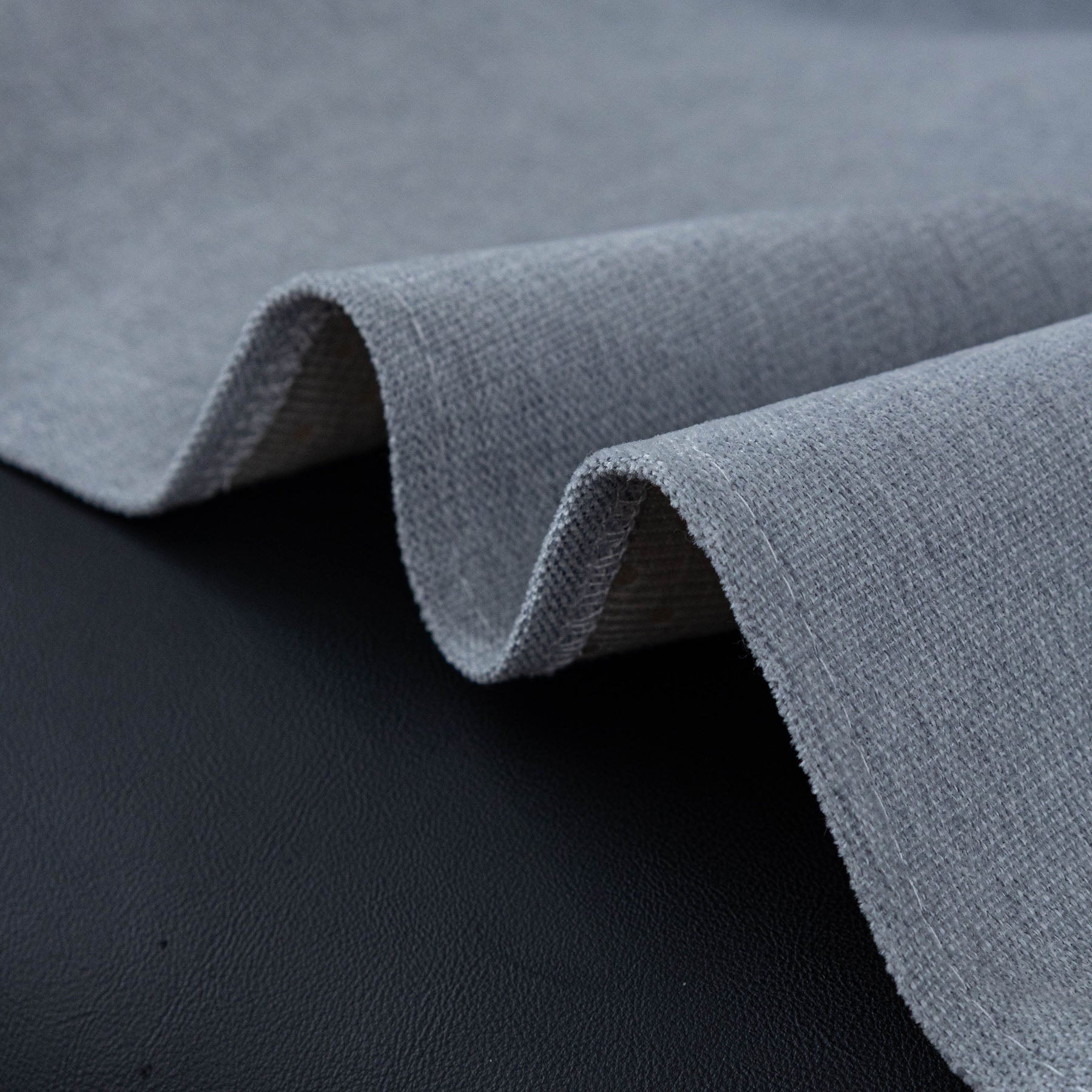 Waterproof Couch Cover Throw, Non Slip Furniture Protector for Leather & Fabric Sofa