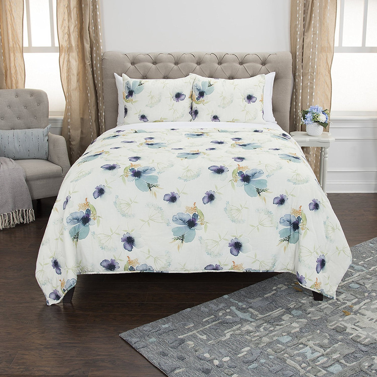 Rizzy Home | BQ4587 | 106&quot;x92&quot; Blue/Yellow/Purple Floral Quilt