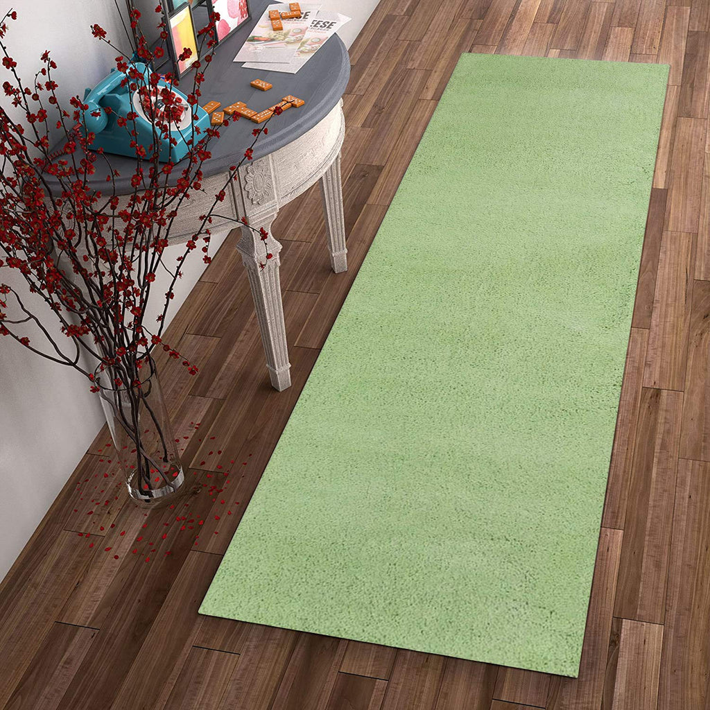 HomeRoots Polyester 2' x 7' Spearmint Green Plain Runner Rug