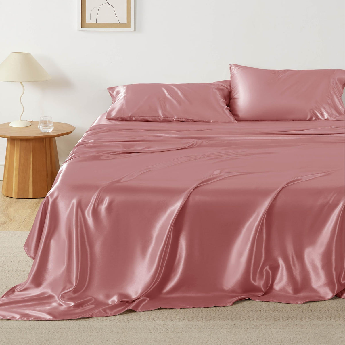 Bedsure Satin Sheets - Similar To Silk Bedsheets, 4-Piece Luxury & Ultra Soft King Sheet Set, Non-Fading & Wrinkle Free, Good Fo