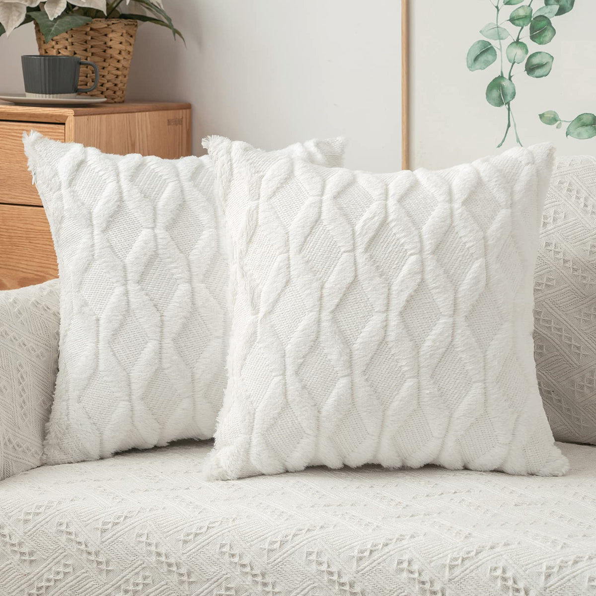 Miulee Pure White Christmas Throw Pillow Covers 18X18 Set Of 2 Spring Decorative Farmhouse Couch Throw Pillows Boho Shells Cute