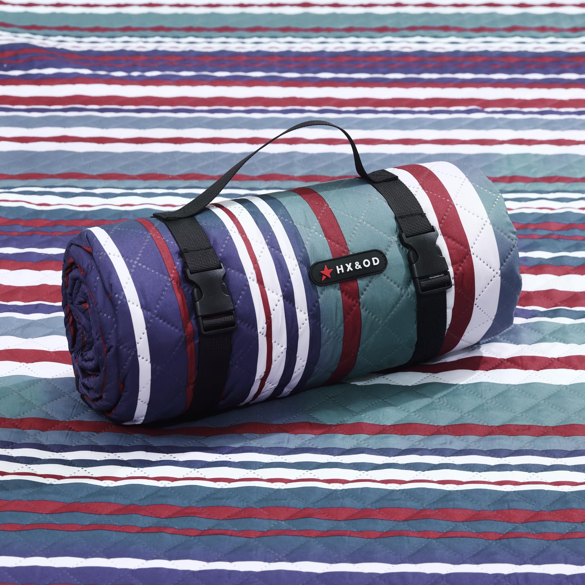 Hx&Od Large Picnic Blanket Outdoor 80   X60    Waterproof Picnic Mat Foldable 3-Layer Camping Blanket Portable With Carry Strap
