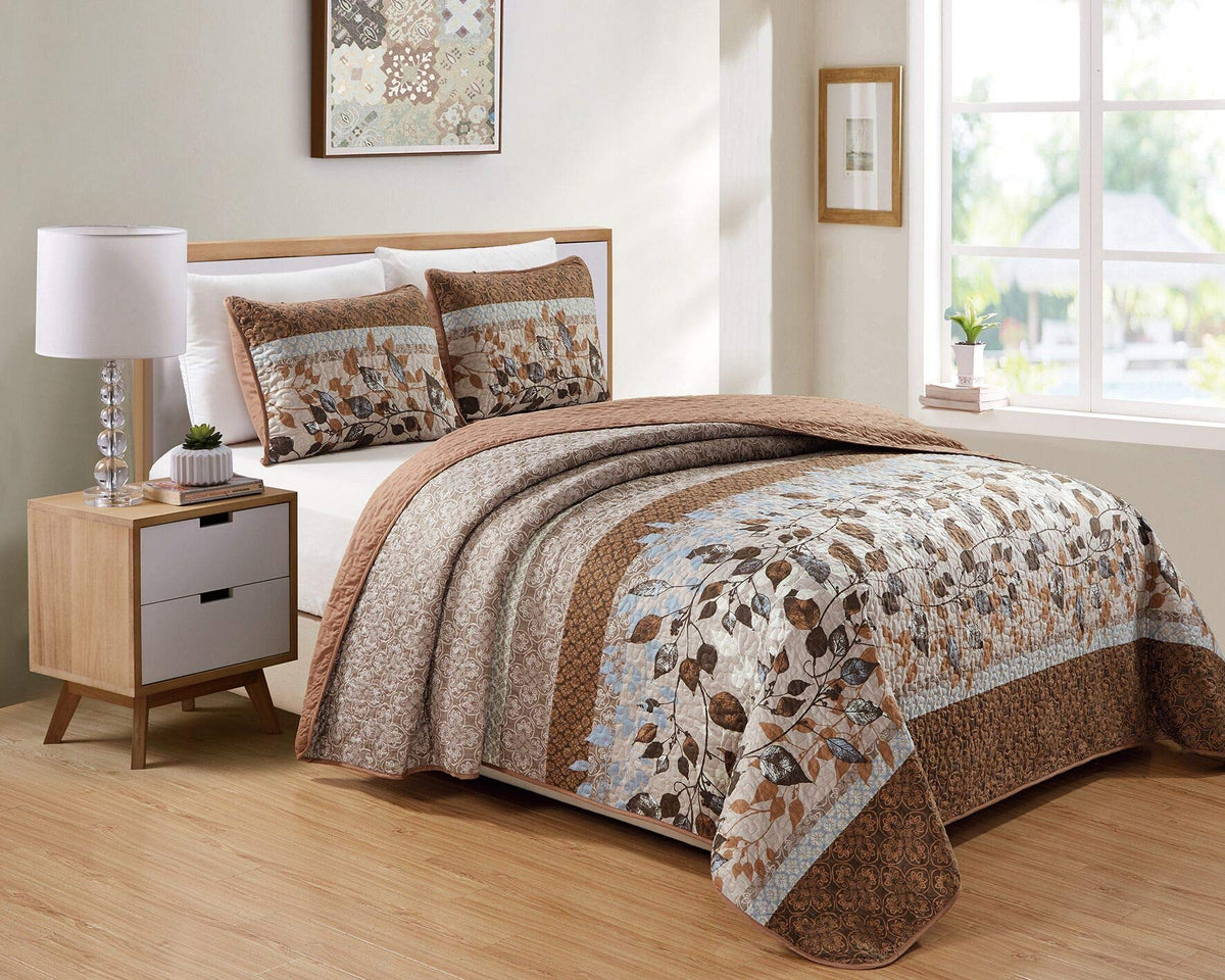 Kids Zone Home Linen Bedspread Set Brown Tan Sky Blue Leaves White New (King/California King)