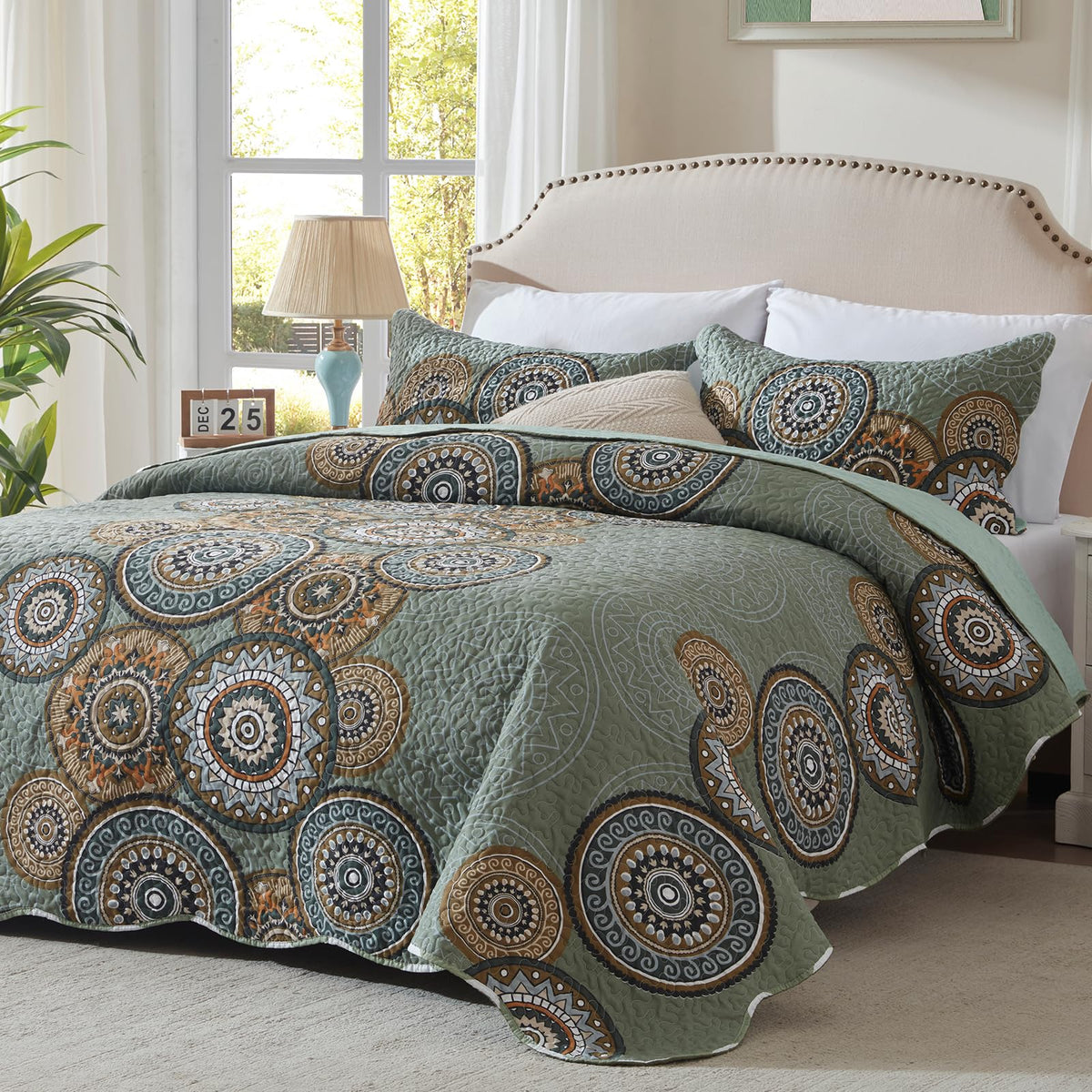 LEAONME 3-Piece Full Queen Size Olive Green Quilt Set Lightweight Oversized Bedspread 90''x98'' Soft Microfiber Floral Coverlet 