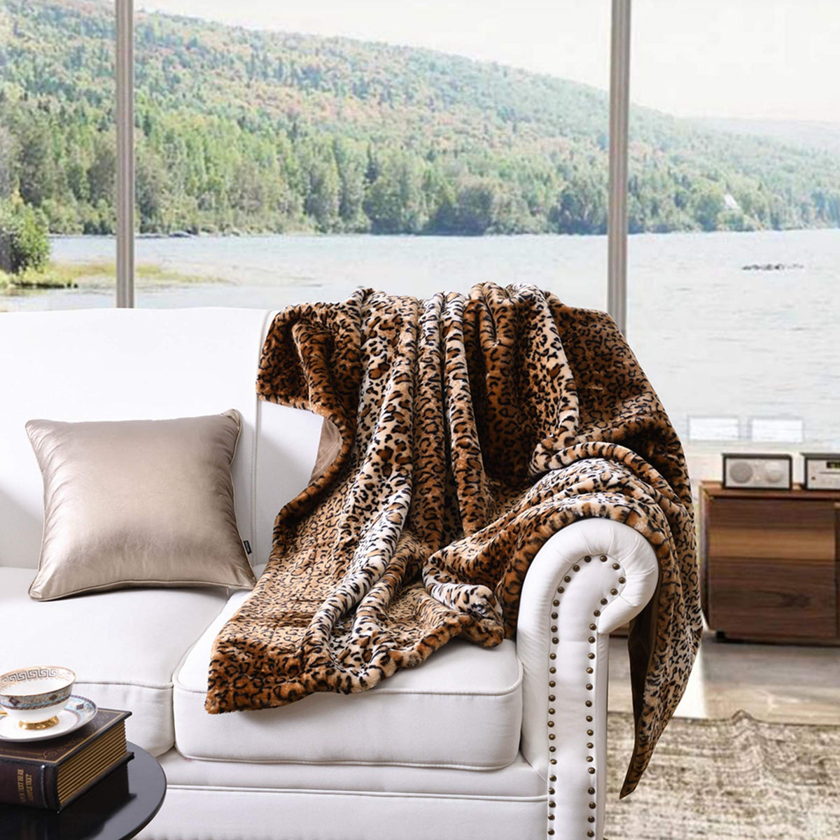 Faux Fur Throw Blanket Leopard Bed Blanket 50'X70' Super Soft Warm Reversible With Flannel Fleece Fuzzy Printed Blanket