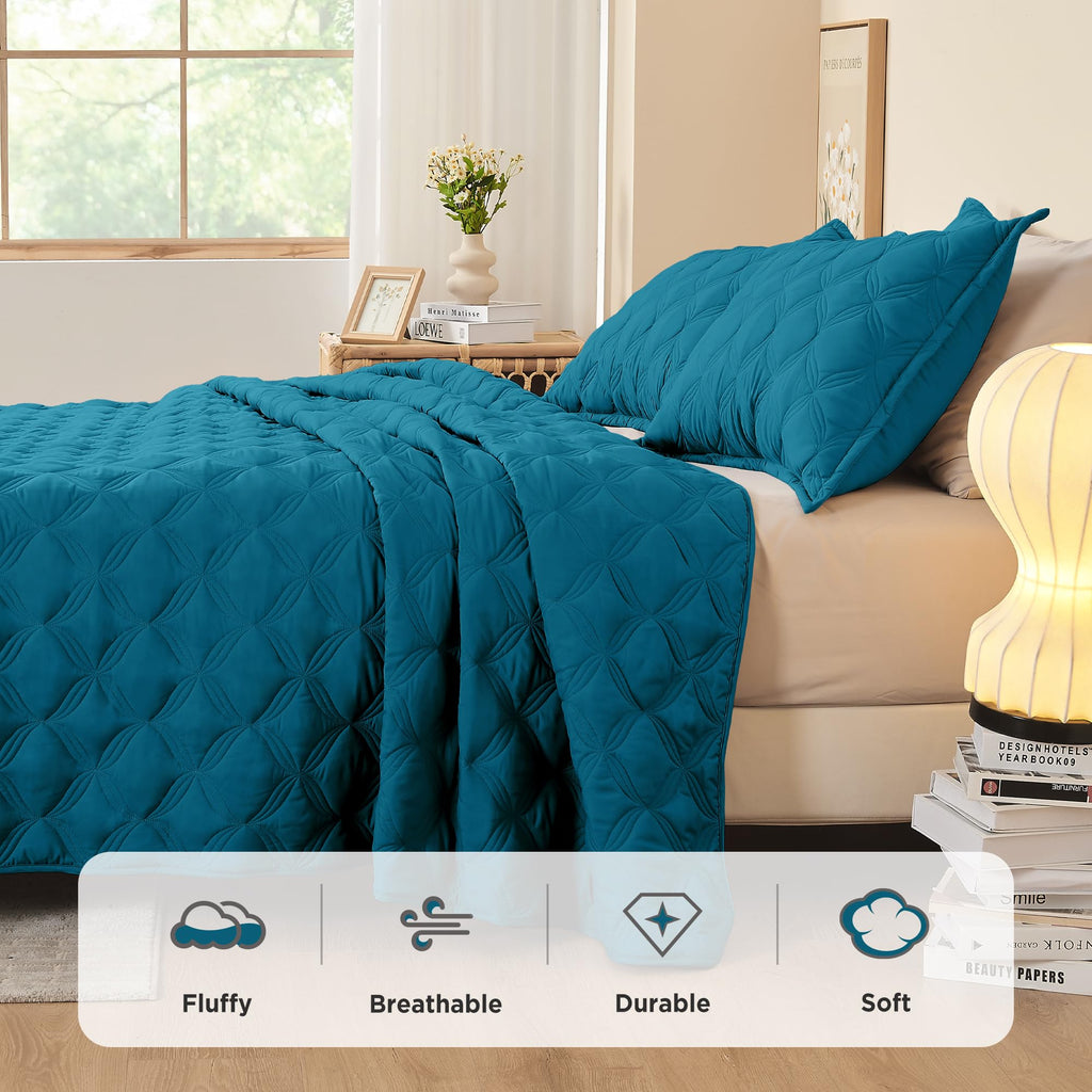 Litanika Teal Blue Oversized King Quilt Bedding Set, 128x120 Inch Lightweight Comforter with 2 Pillowcases, All Season Boho Decor