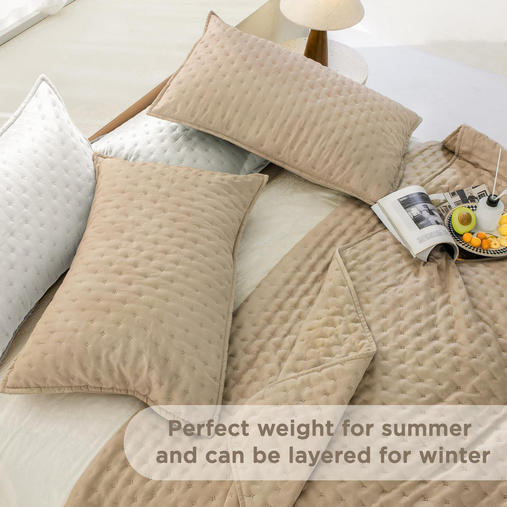 Andency Beige California King Size Quilt Bedding Set (112X104 Inch), 3 Pieces Soft Lightweight Bedspread Coverlet, Boho Summer Q