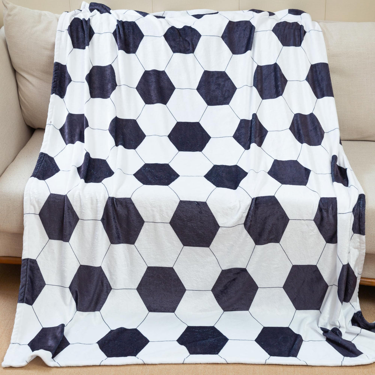 Soccer Blanket Twin Size White And Black Sports Ball Throw Blanket Soccer Fans Gifts Soft Cozy Football Blanket For Boys Men Soc