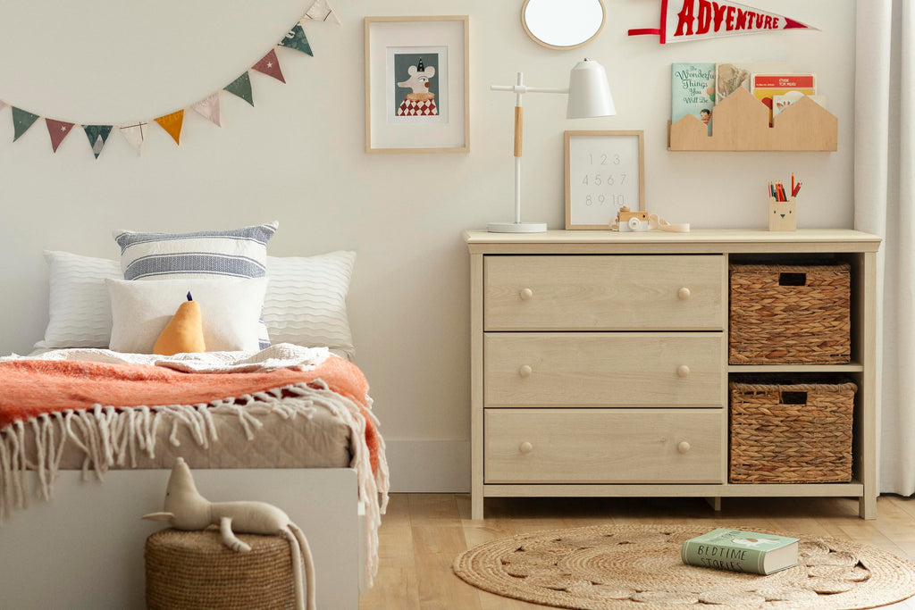 South Shore Cotton Candy 3-Drawer Dresser with Baskets Bleached Oak, Coastal