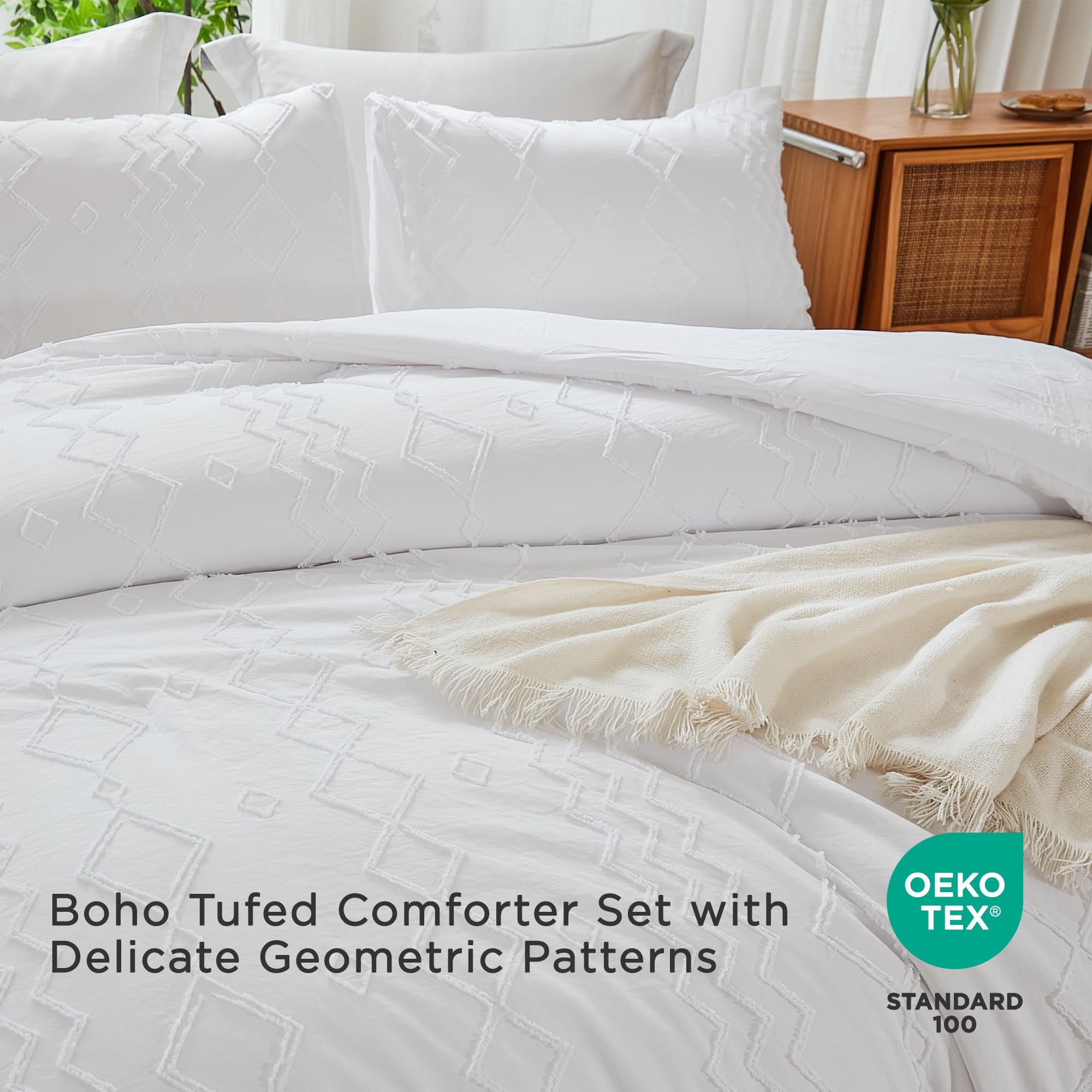 Andency White Tufted Comforter Set California King(104X96Inch), 3 Pieces(1 Boho Comforter, 2 Pillowcases) Textured Farmhouse Comforter, Soft Microfiber Down Alternative Geometric Comforter Bedding Set