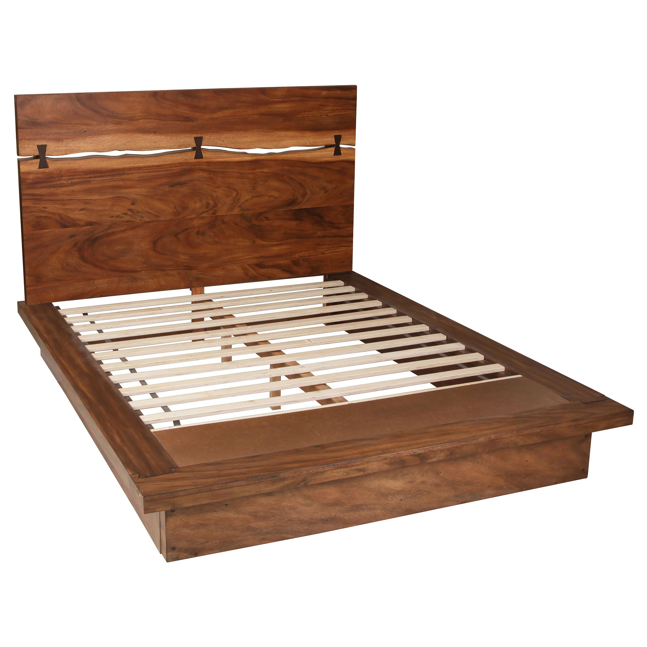 Coaster Home Furnishings Winslow Farmhouse 4-Piece Bedroom Set Live Edge Eastern King Size Panel Bed Frame 52-inch Headboard Smokey Walnut 223250KE-S4
