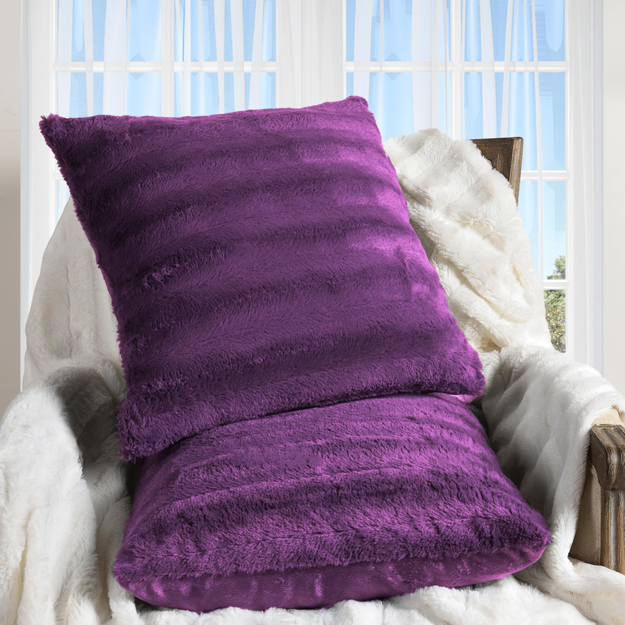 Cheer Collection Faux Fur Throw Pillows - Decorative Pillows For Couch, Bed Throw Pillows, Purple Accent Pillows For Bedroom Or