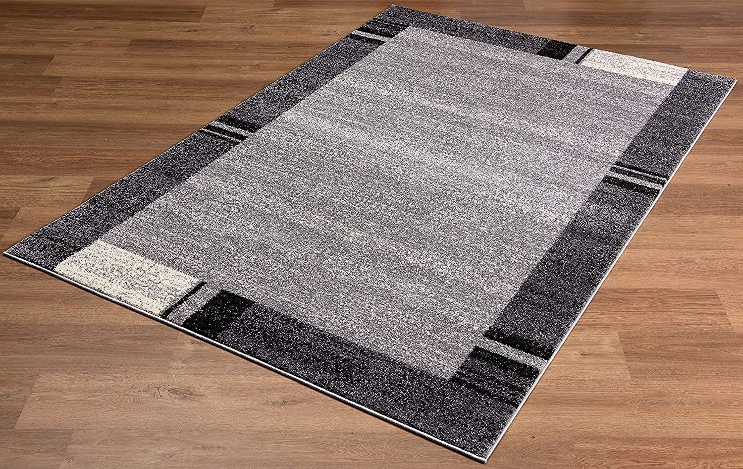 HomeRoots Grey 100% Twisted Polyester 5â€ x 8â€ Gray Modern Bordered Area Rug