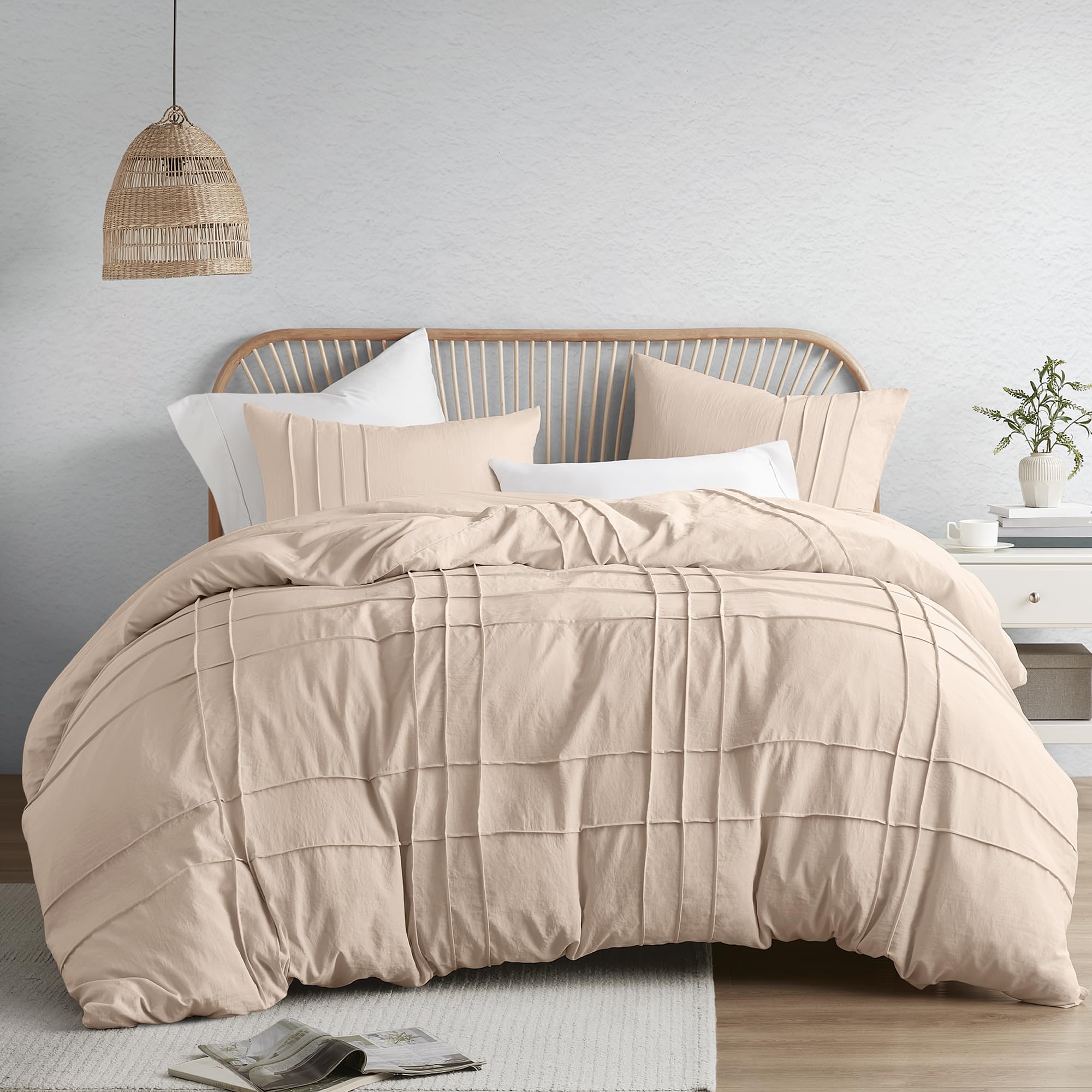 Comfort Spaces Blush Queen Size Duvet Cover Set - 3 Pieces Pintuck Pleated Duvet Cover Queen, All Season Lightweight, Extra Softness Pre-Washed Microfiber Queen Bedding Cover Shams, Full/Queen