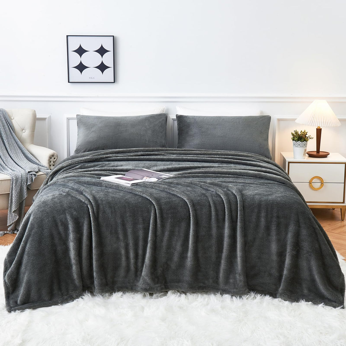 Yiyea Faux Fur Sheets Queen Size, Luxury Ultra Soft Fuzzy Fleece Bed Sheets Set, Fluffy Shaggy Sheets Plush Bedding For Fall And