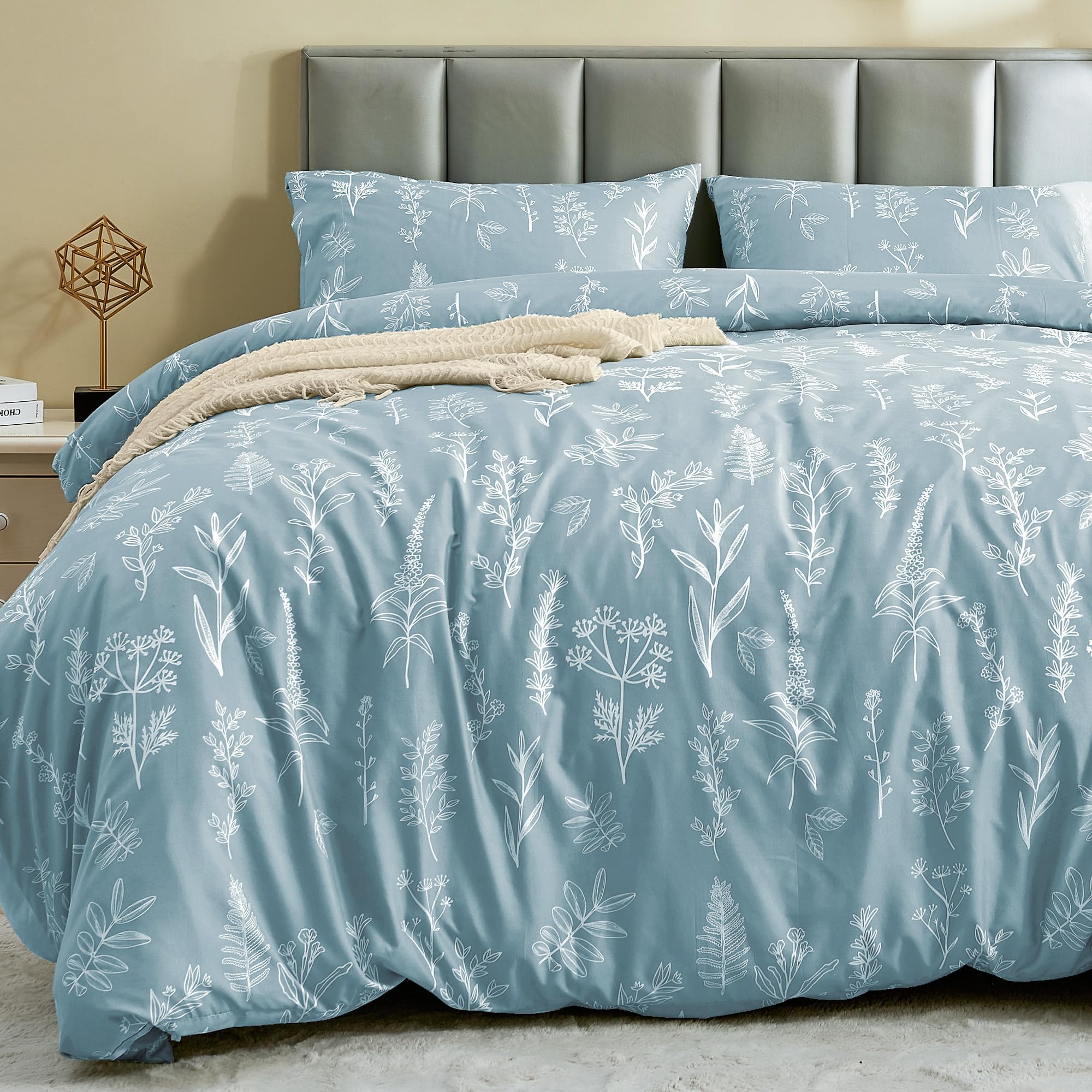 Muxhomo Duvet Cover King Size, Reversible Floral Light Purple Duvet Cover Set With Zipper Closure, 3 Pieces Botanical Patterns S