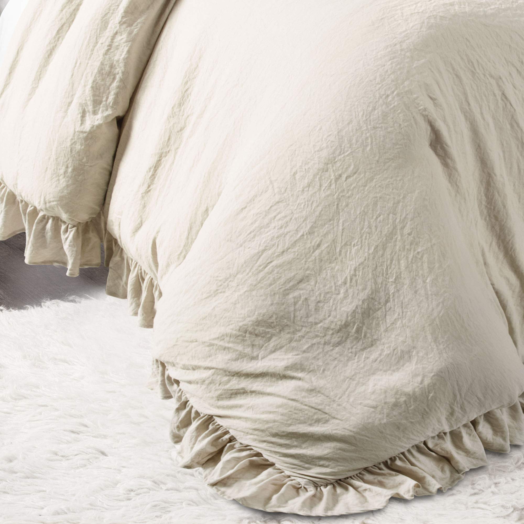 Lush Decor Reyna Ruffle Comforter Set - 3 Piece Cozy Ruffled Bedding Set - Timeless Elegance And Comfort For Dorm Room - Full/ Q