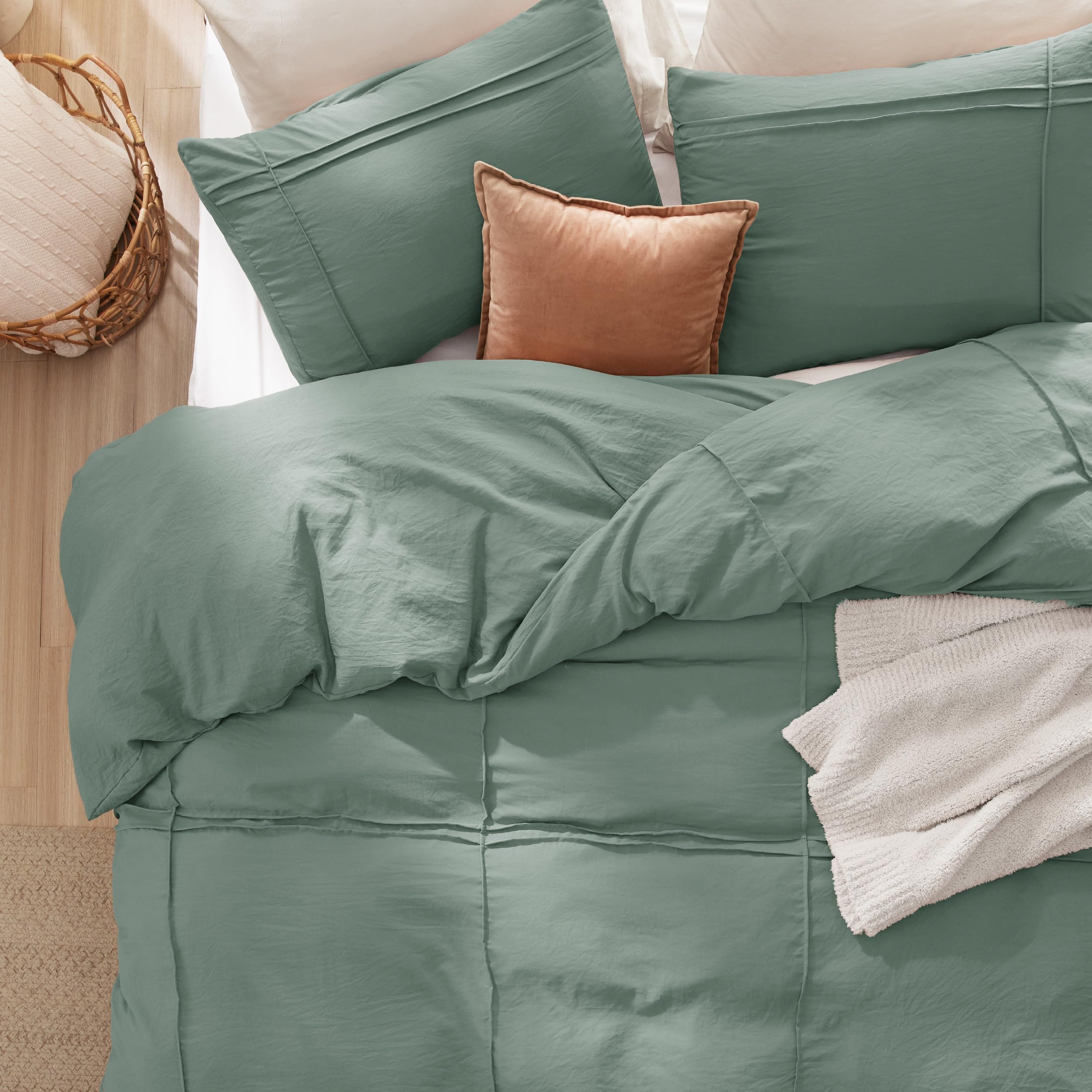 Bedsure Grid Tufted Duvet Cover Queen - Shabby Chic Duvet Cover, 3-Piece Queen Size Boho Bedding, Includes 1 All-Season Duvet Cover & 2 Pillowcases (Green, Queen, 90'X90')