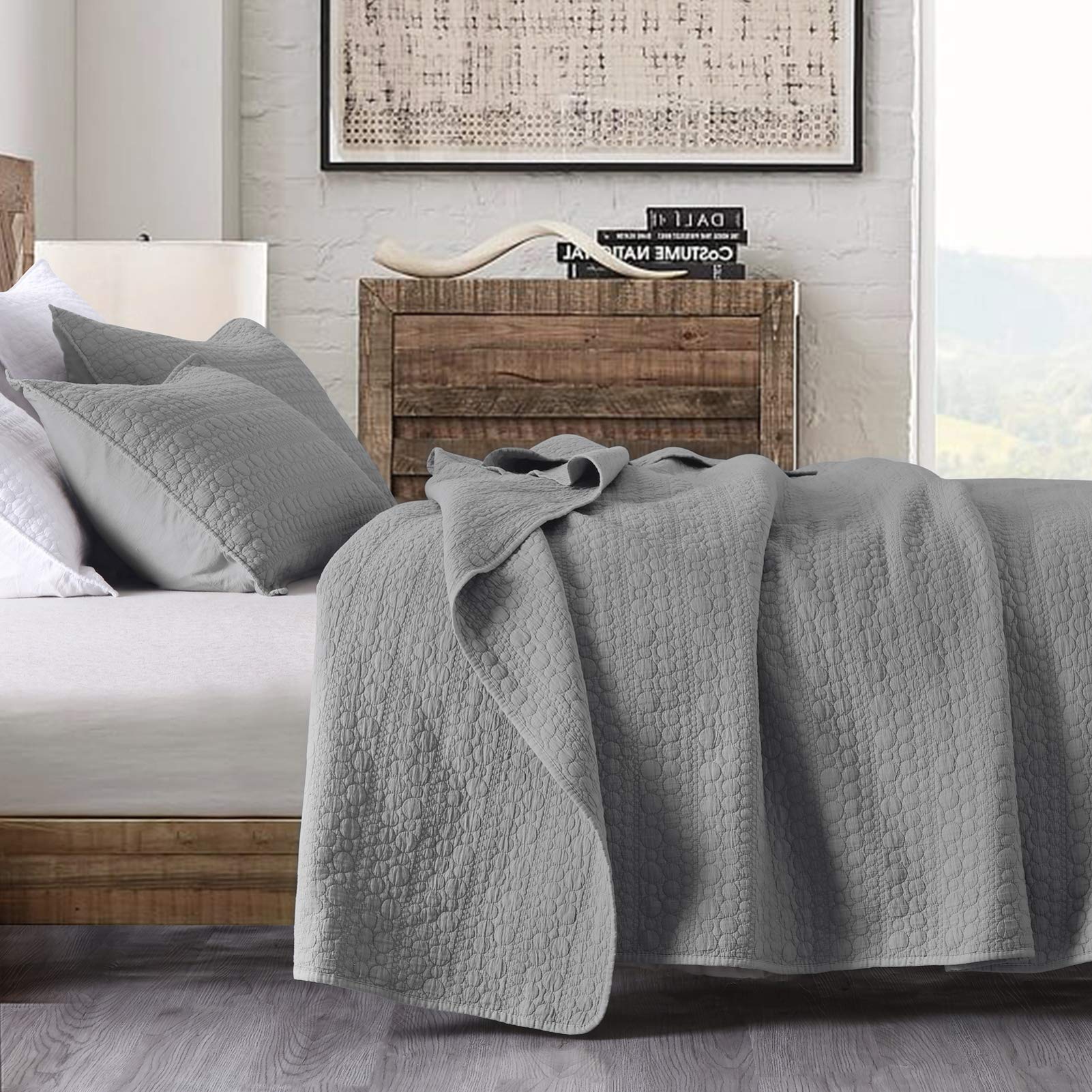 Quilt Set King Size Grey, Classic Geometric Spots Stitched Pattern, Stone-Washed Microfiber Chic Rustic Look, Ultra Soft Lightwe