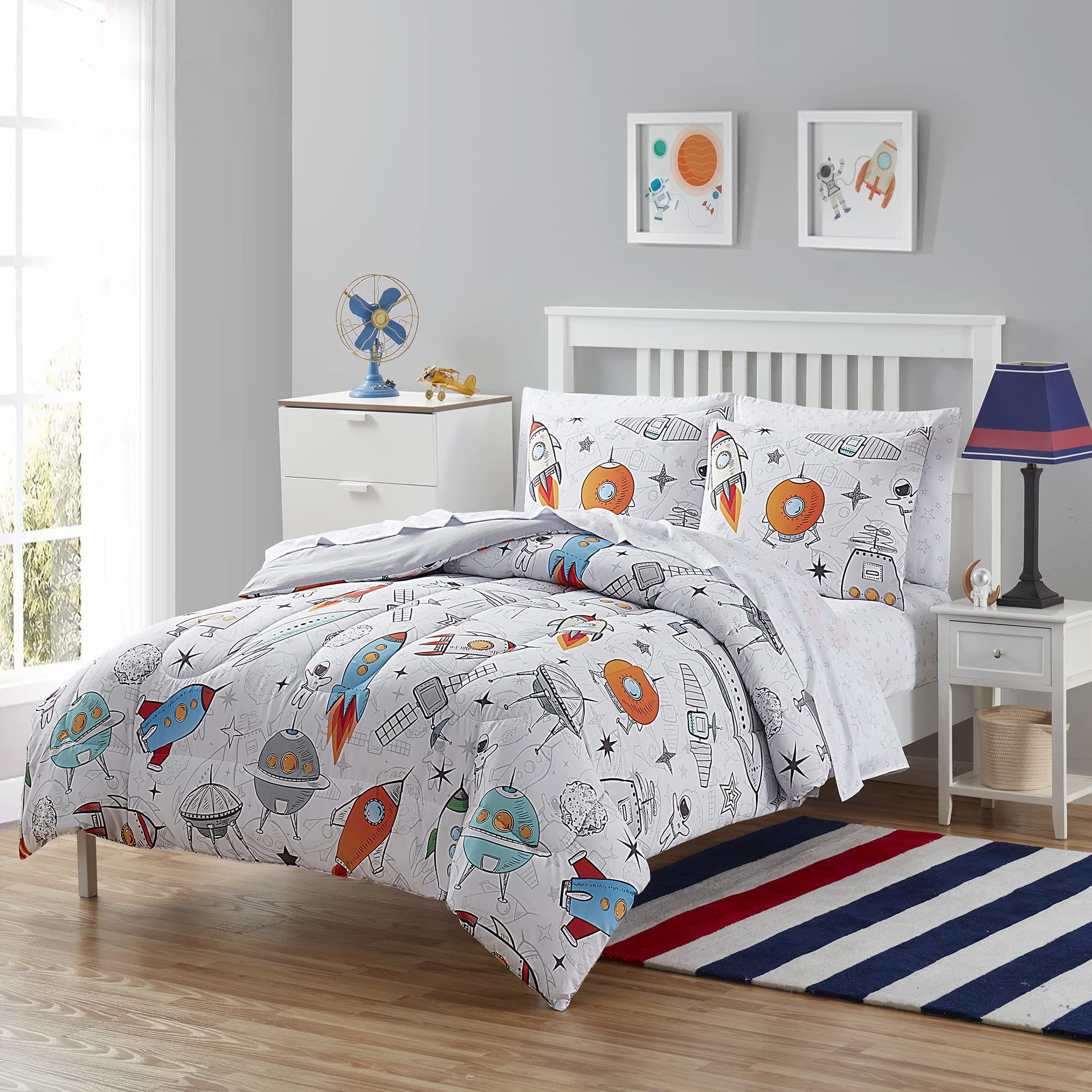 Kids Bedding Set Bed In A Bag For Boys And Girls Toddlers Printed Sheet Set And Comforter , Full, Floating In Space