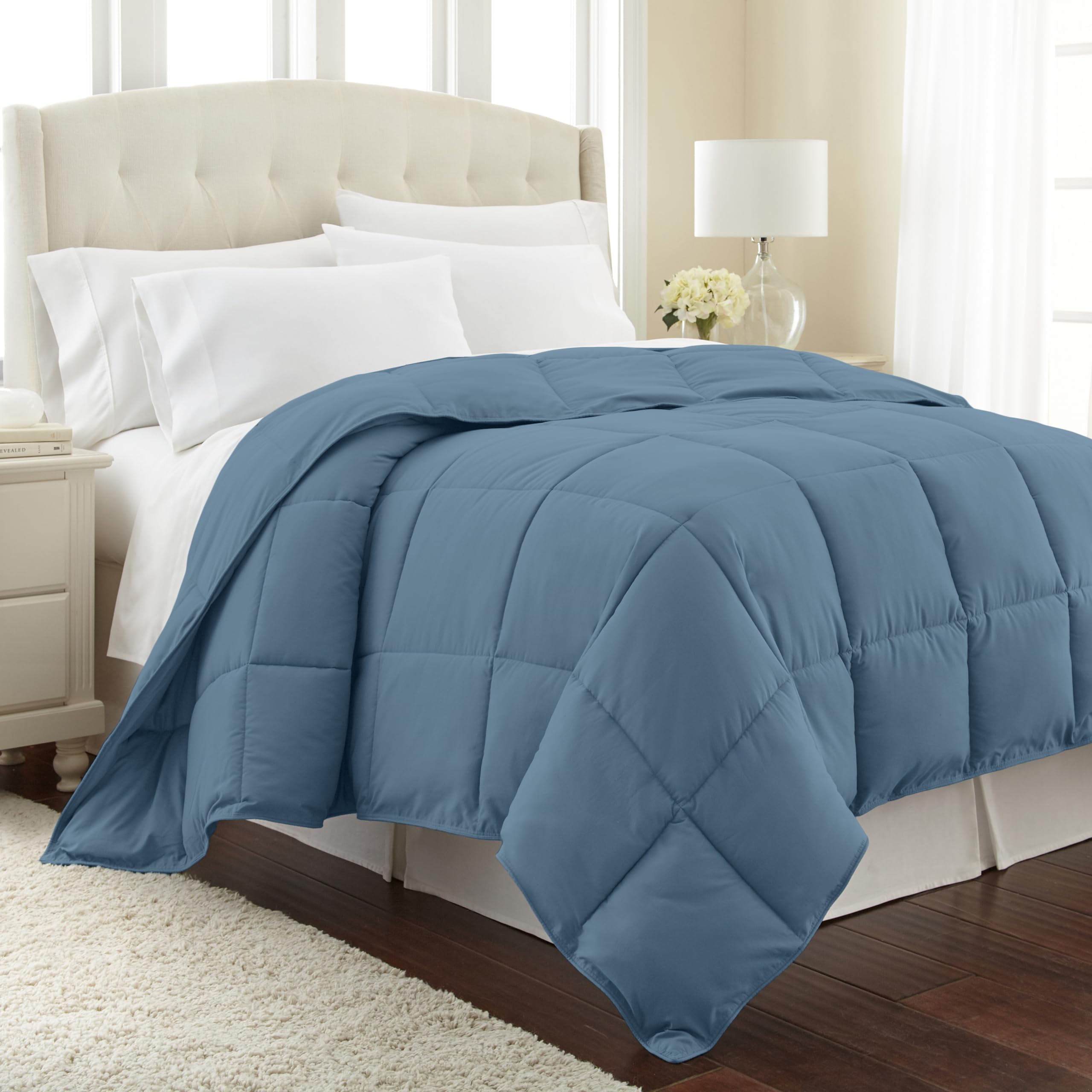 Southshore Fine Living, Inc. Vilano Springs Premium Quality Over-Sized All-Season Down-Alternative Comforter, Coronet Blue, Full
