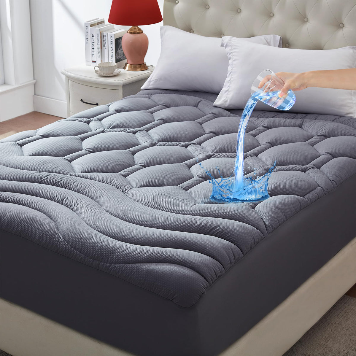 Elven Home Queen Mattress Protector Waterproof, Hotel Quality Cooling Queen Mattress Pad Topper Quilted Fitted, Padded Mattress
