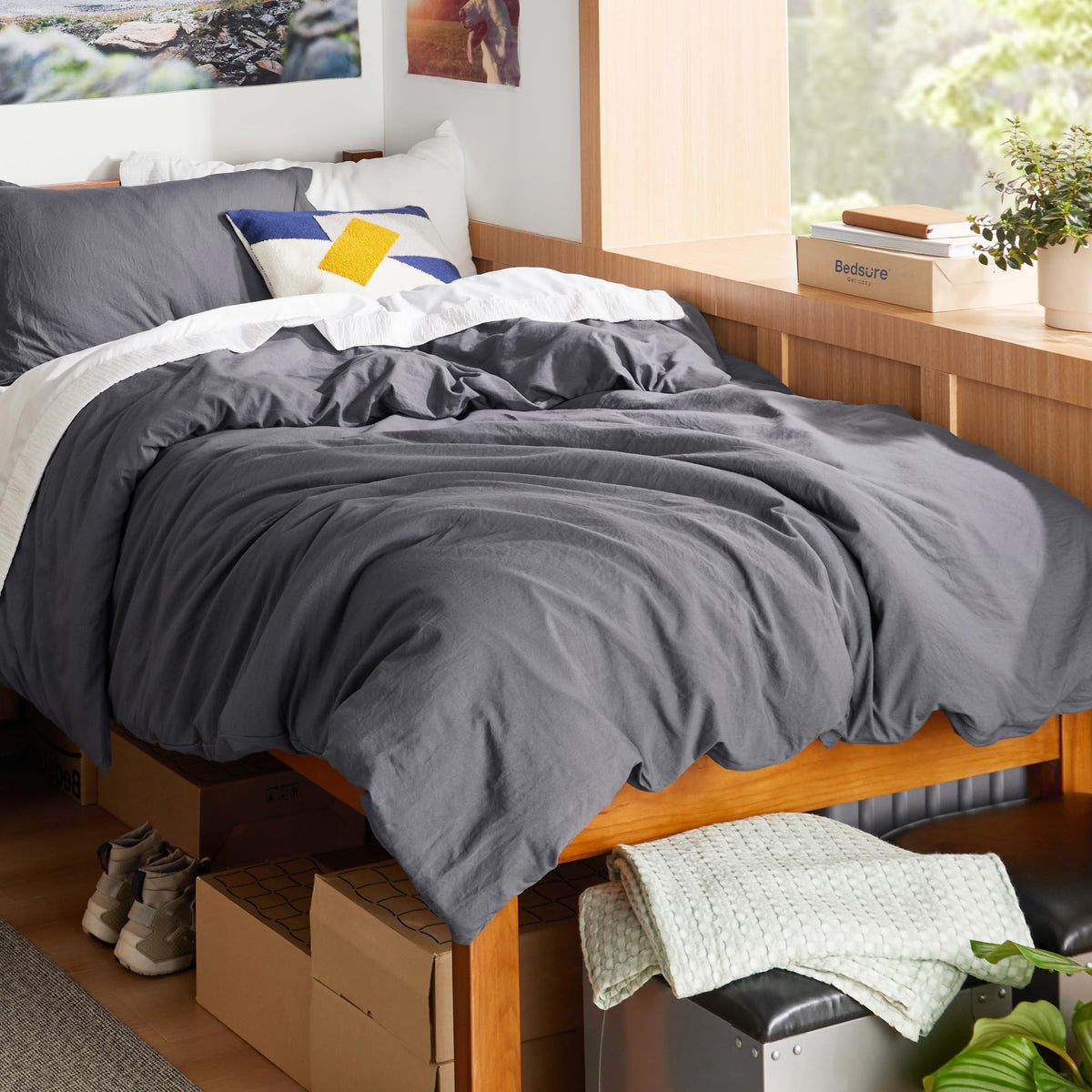 Bedsure Dark Grey Oversized King Duvet Cover - Soft Prewashed Oversized King Duvet Cover Set, 3 Pieces, 1 Duvet Cover 120X98 Inc