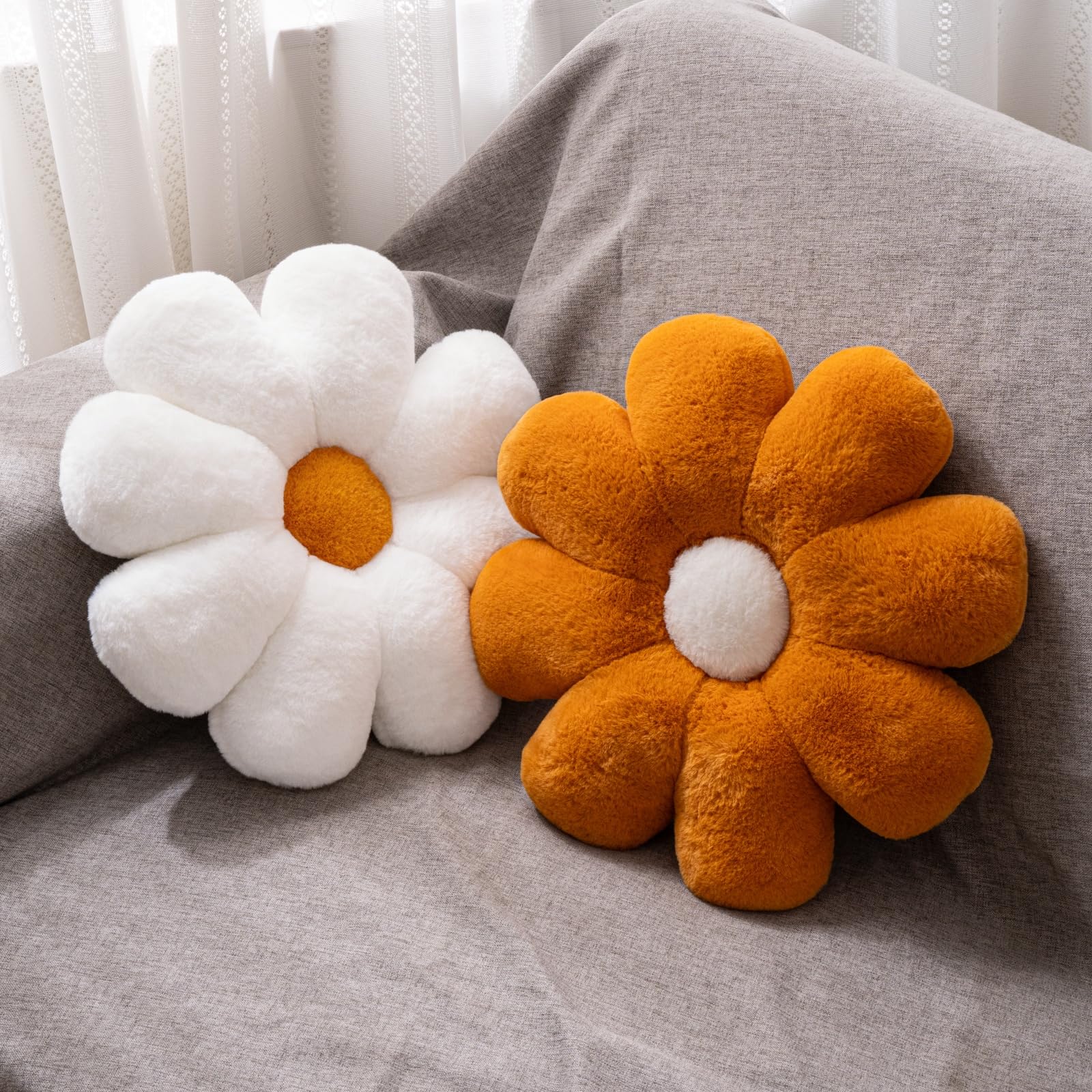 Jznexd 2 Pcs Brown White Throw Pillows Set, Cute Daisy Flower Decorative Throw Pillows Preppy Room Decor Aesthetic Floor Cushion