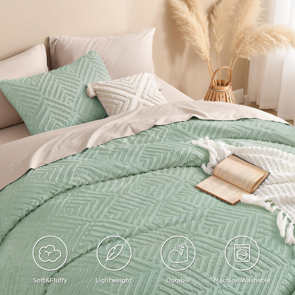 Andency Sage Green Boho Queen Comforter Set, Lightweight And Fluffy Bedding Set For Queen Bed, 3 Pieces Tufted Farmhouse Design For All Seasons (90X90Inches, 1 Comforter And 2 Pillow Shams)