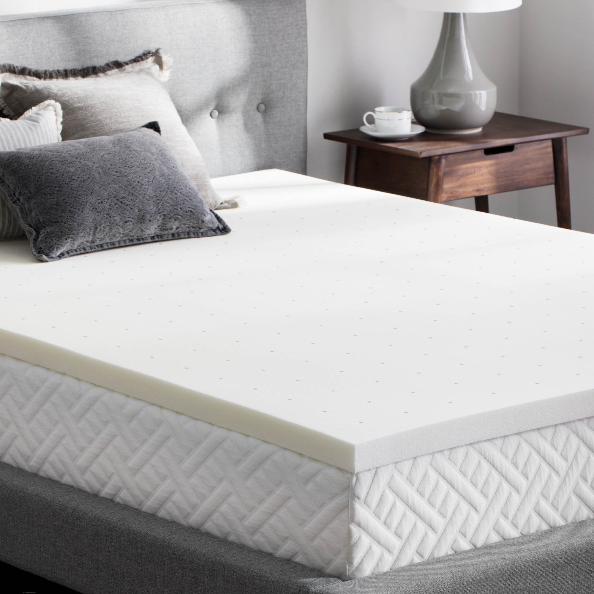 Weekender 2 Inch Memory Foam Mattress Topper - California King,White