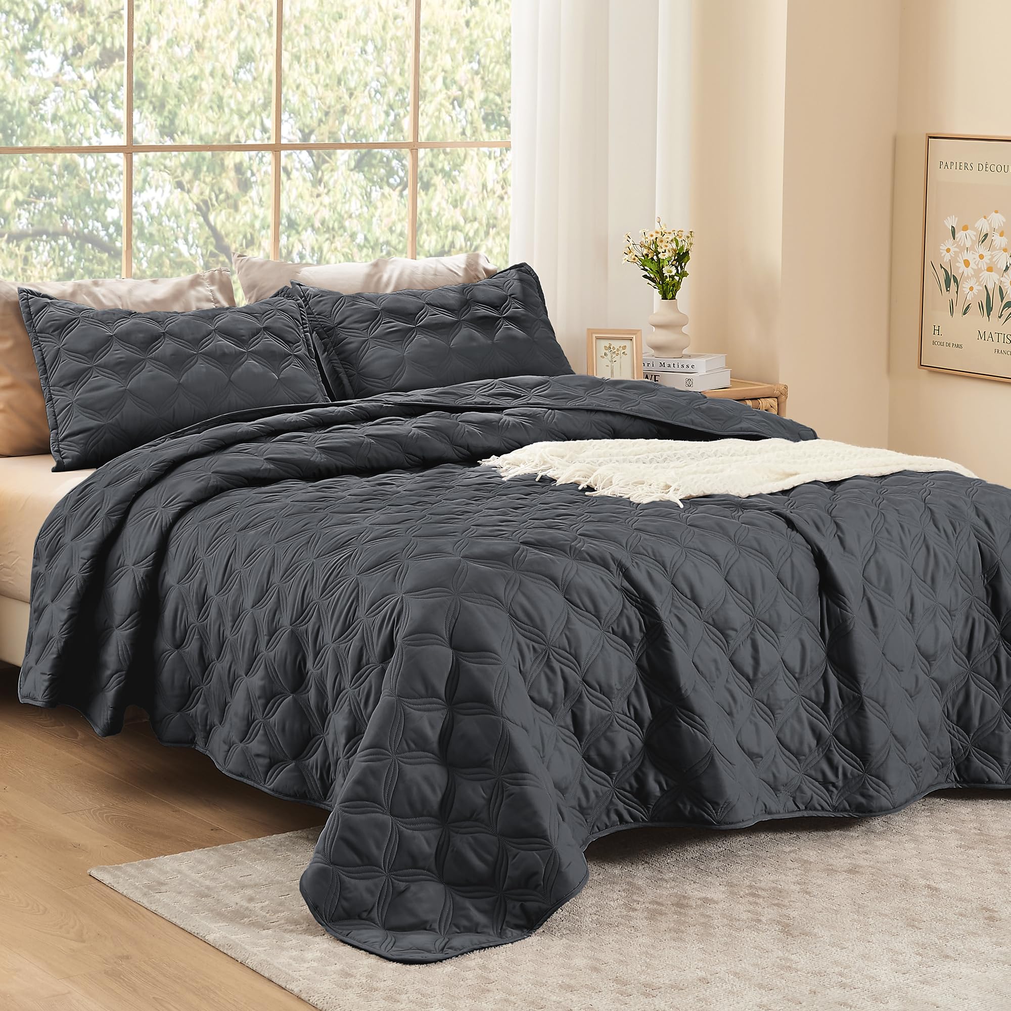 Litanika Oversized King Quilt Set Bedspread 120X120-3 Piece Grey Lightweight Comforter Coverlets Bedding Cover Bed Decor All Sea