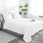 Easy-Going King Size Reversible Quilt Set With 1 Quilt And 2 Pillow Shams, Soft Bed Quilt Cover, Water Resistant Lightweight Microfiber Bedspread, Stain Resistant, White/White
