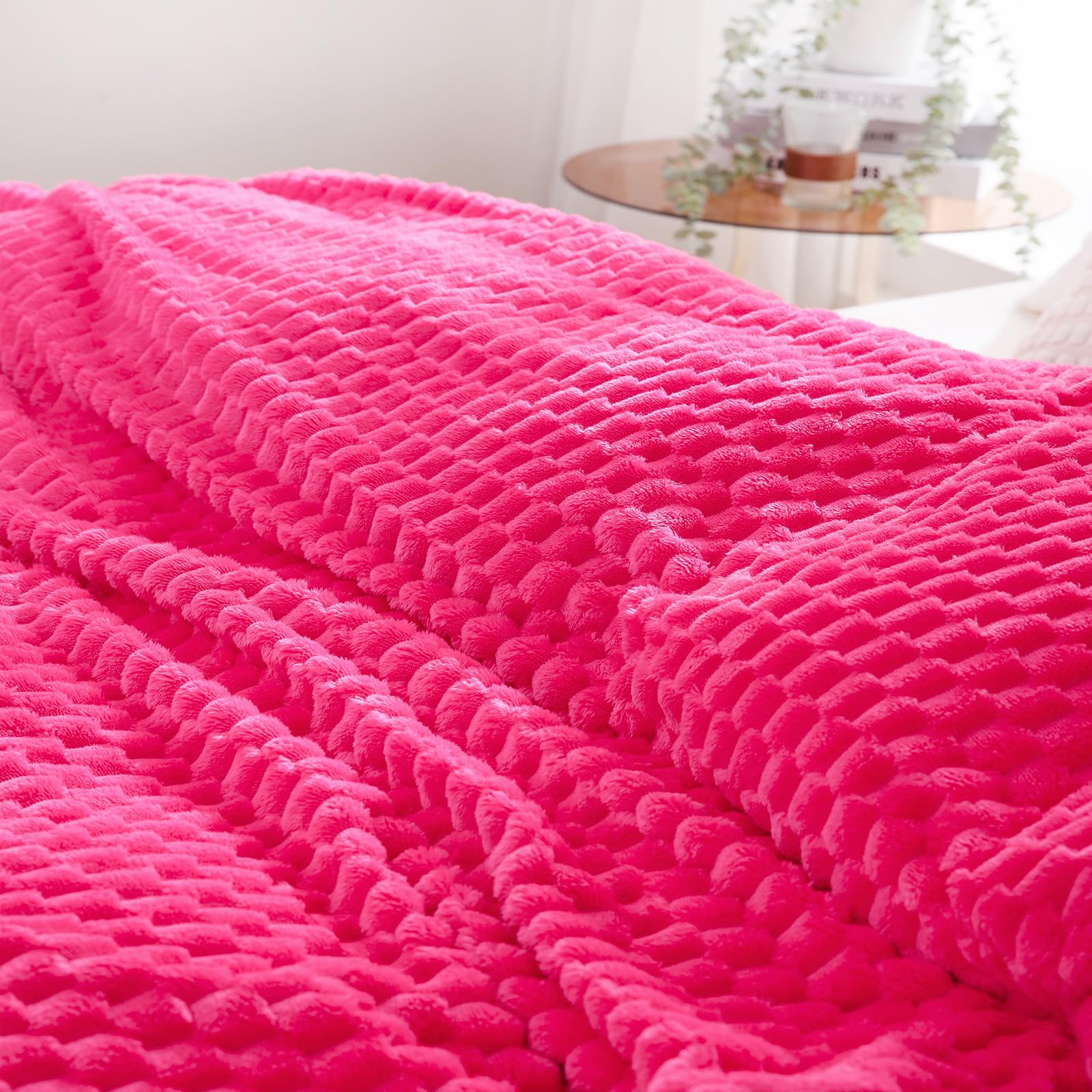 Puncuntex Hot Pink Throw Blanket 90''  90'' Inches Fuzzy 3D Jacquard Decorative Flannel Fleece Super Soft Plush Cozy Blanket For