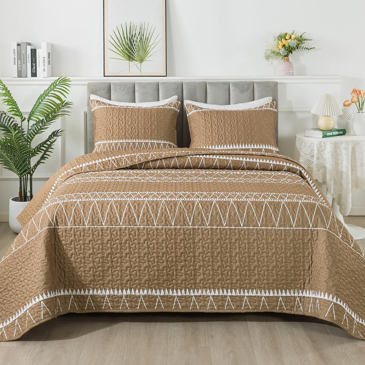 Andency Taupe Quilt Set Queen (90X96 Inch), 3 Pieces(1 Striped Triangle Printed Quilt And 2 Pillowcases), Bohemian Summer Lightw